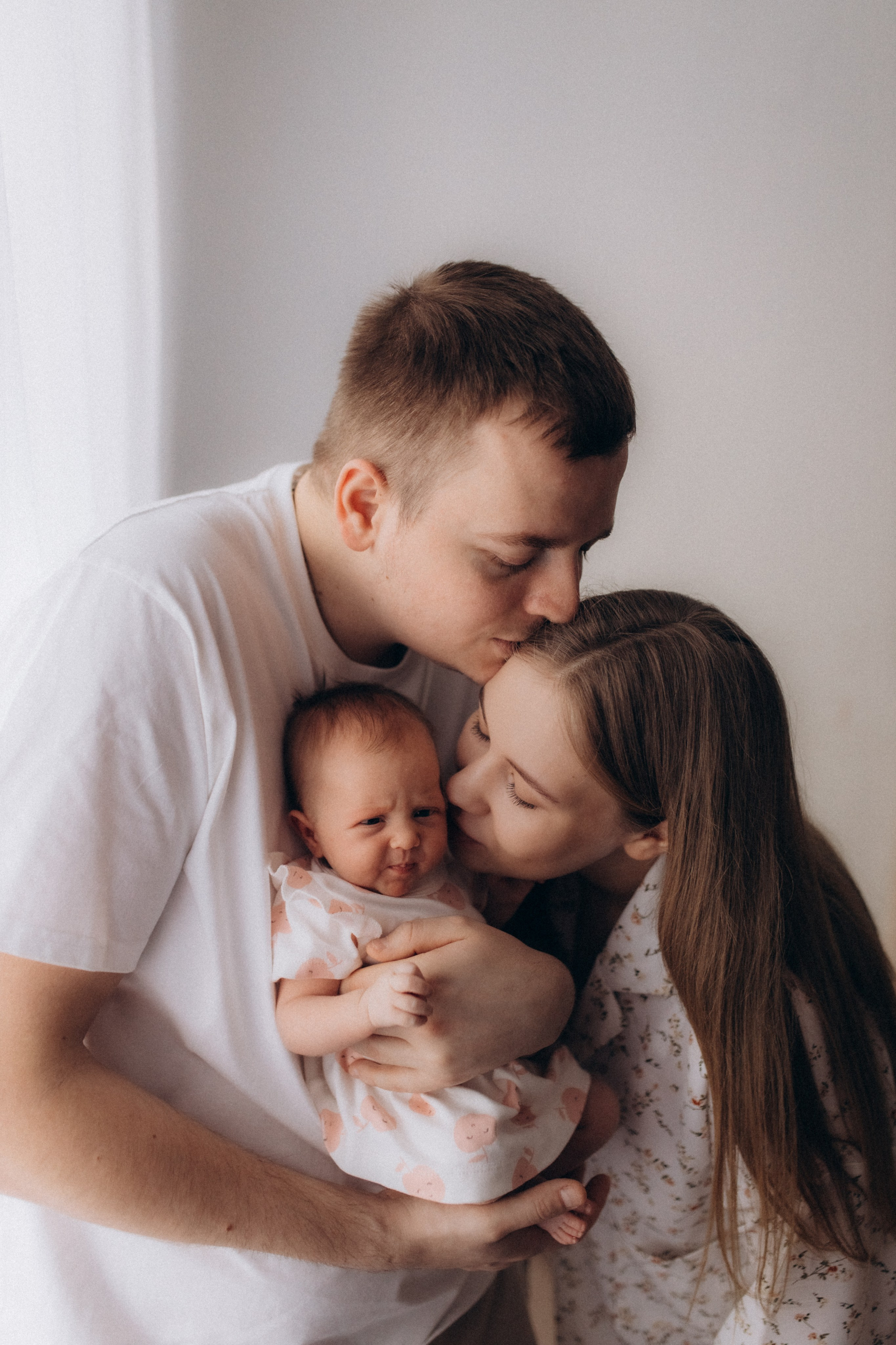 Василиса newborn. Семейный и домашний фотограф Советский Югорск Екатерина Цыганок