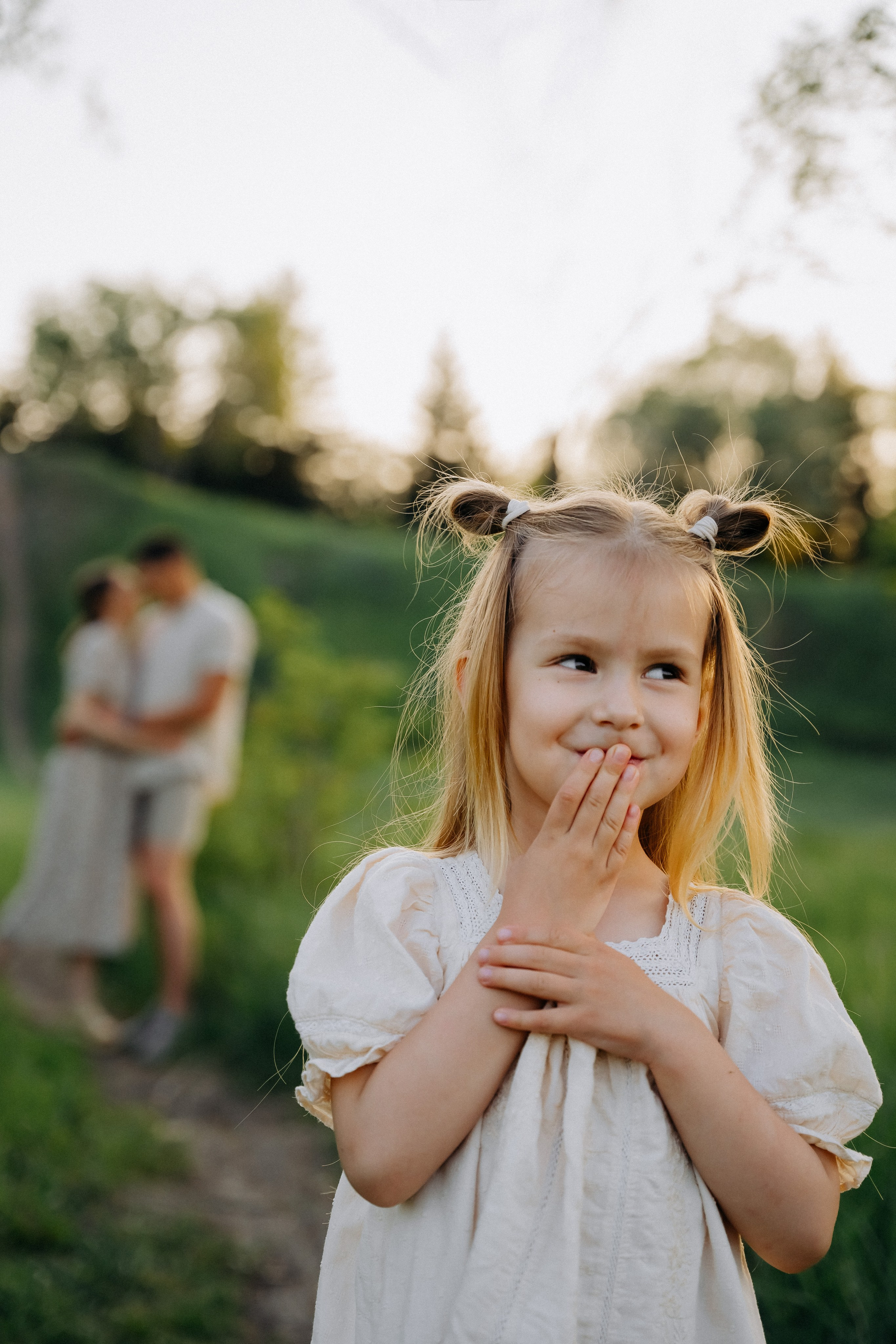 Андрей, Алина и Тая. Главная