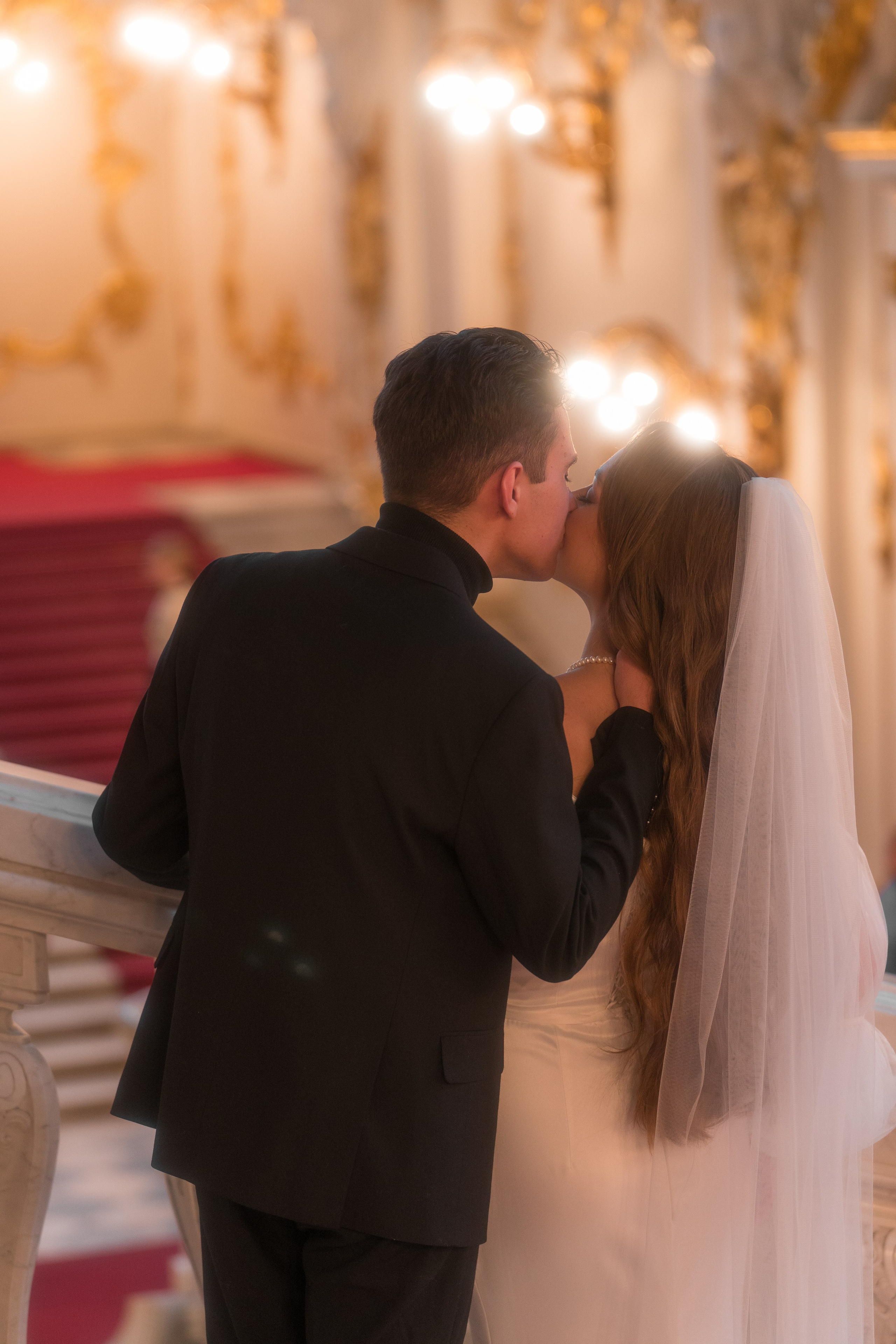 Фотосессия в Эрмитаже упрекрасно передаст Ваш стиль свадьбы!