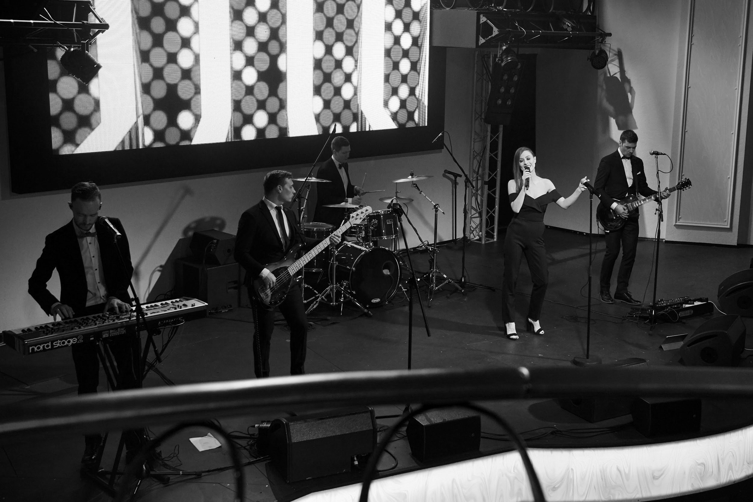 Как сделать новогодний корпоратив живым на фото: опыт фотографа в Петербурге