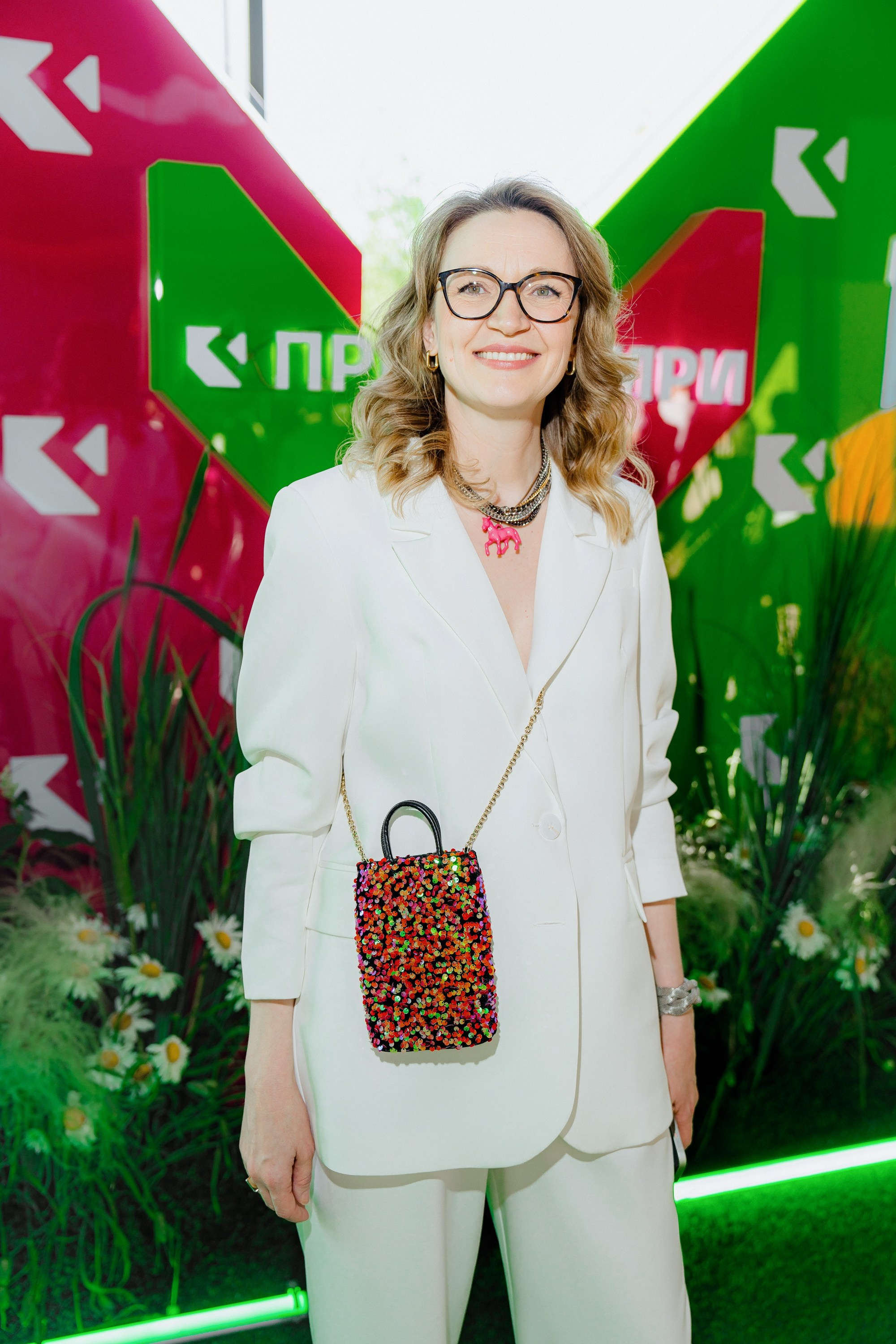 Национальная премия интернет-контента ИРИ. Костя Жуков — фотограф в Москве