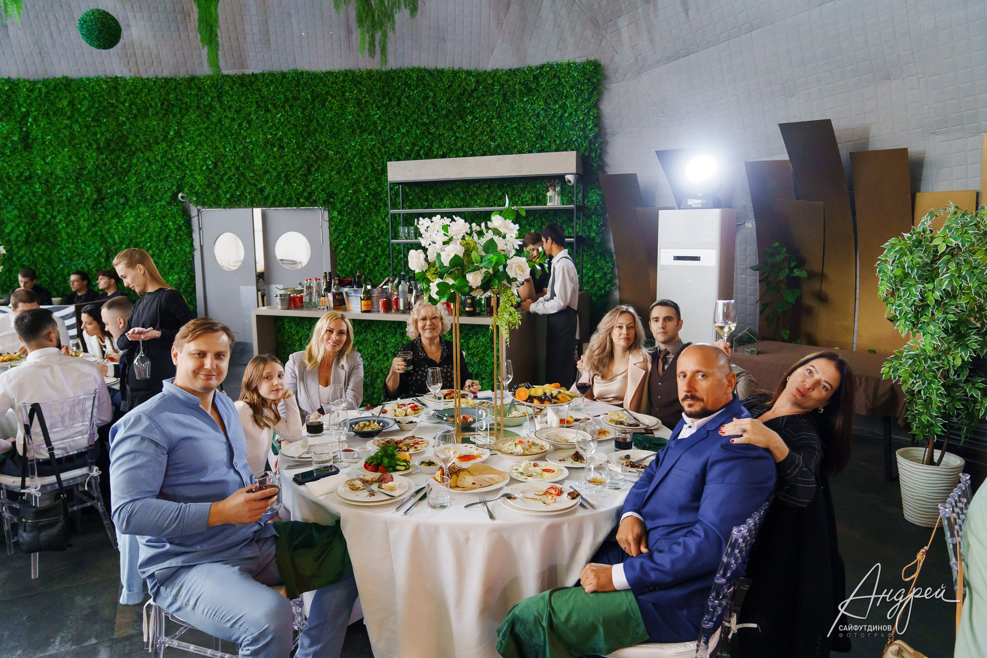 Фотоотчёт и бэкстейдж свадебной фотосессии. Свадебный и семейный фотограф в Ростове-на-Дону. Андрей Сайфутдинов