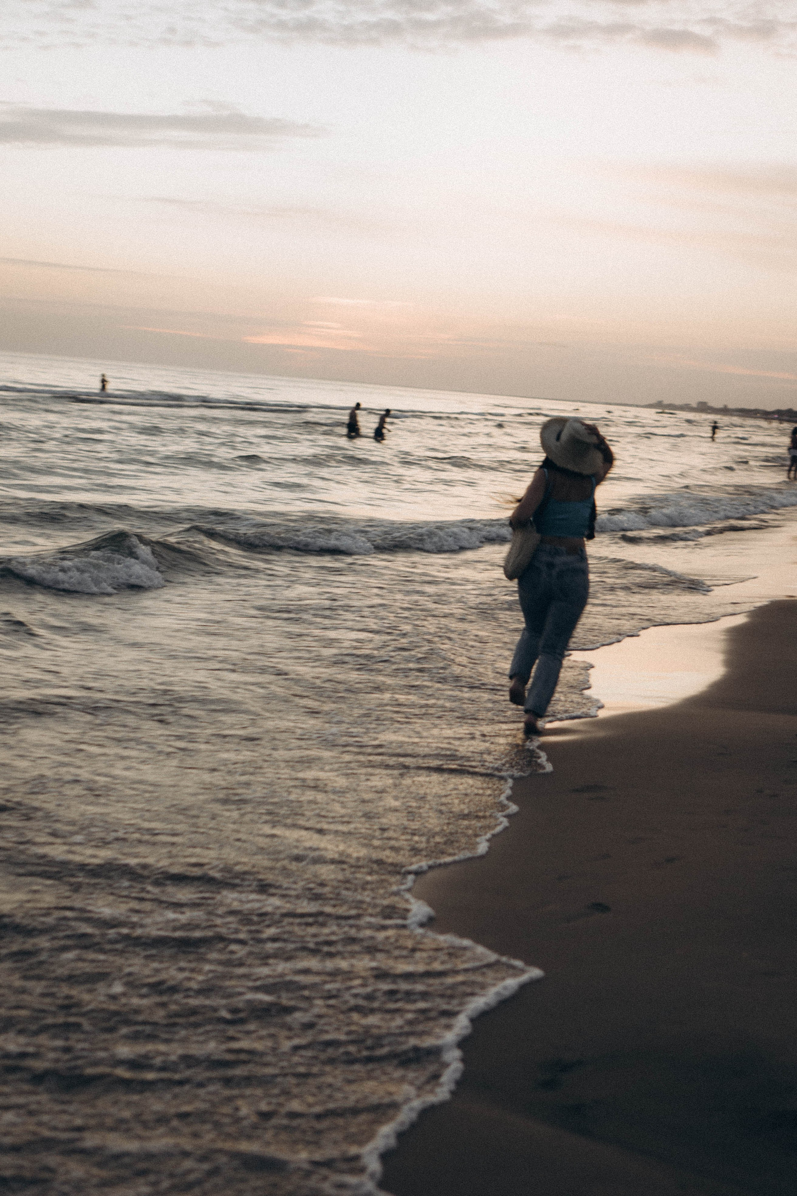 Июльский вечер на берегу черного моря. Профессиональный фотограф, Санкт-Петербург — Виктория Богомолова