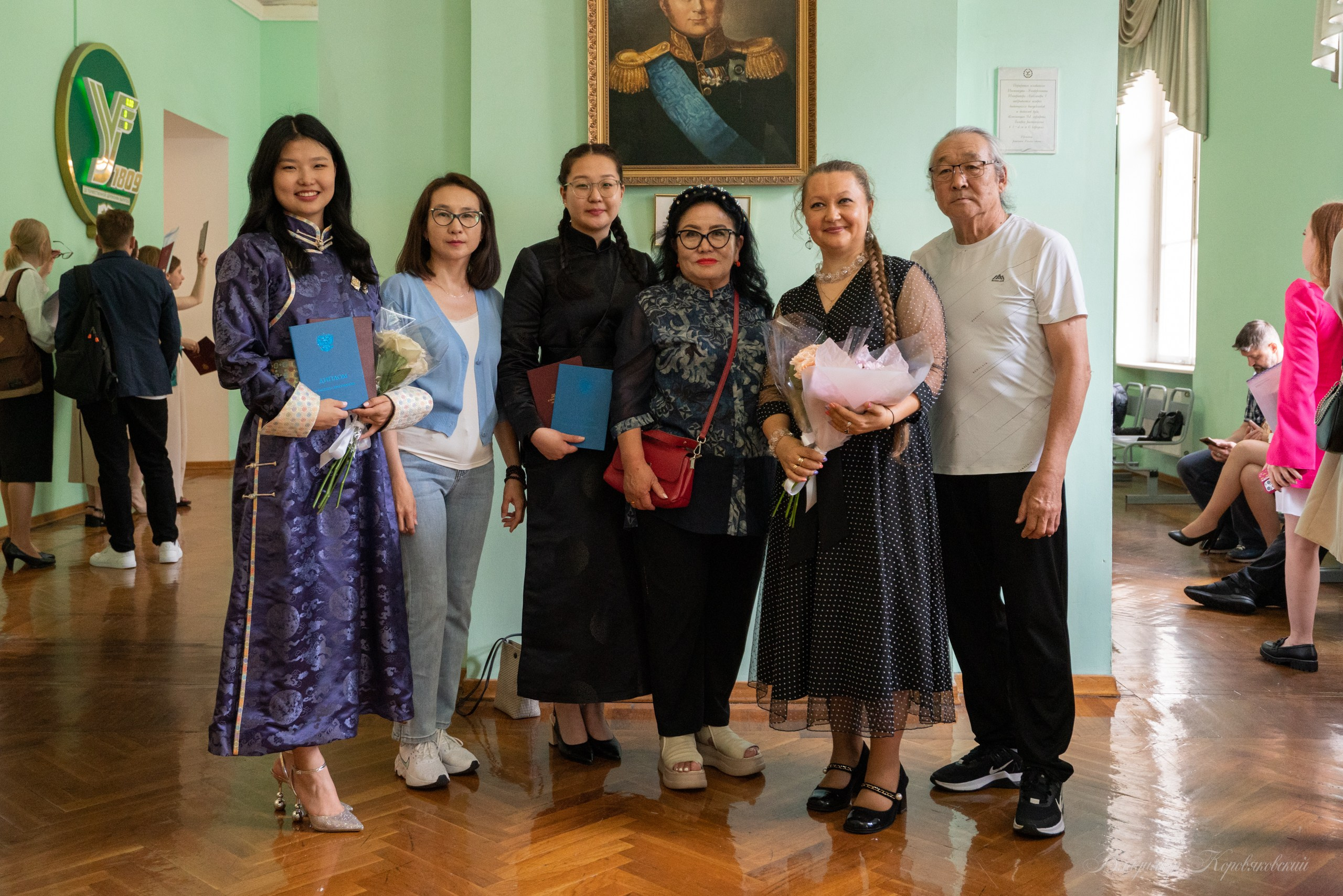 Вручение дипломов факультета УПЛ. Фотограф Владимир Коровяковский