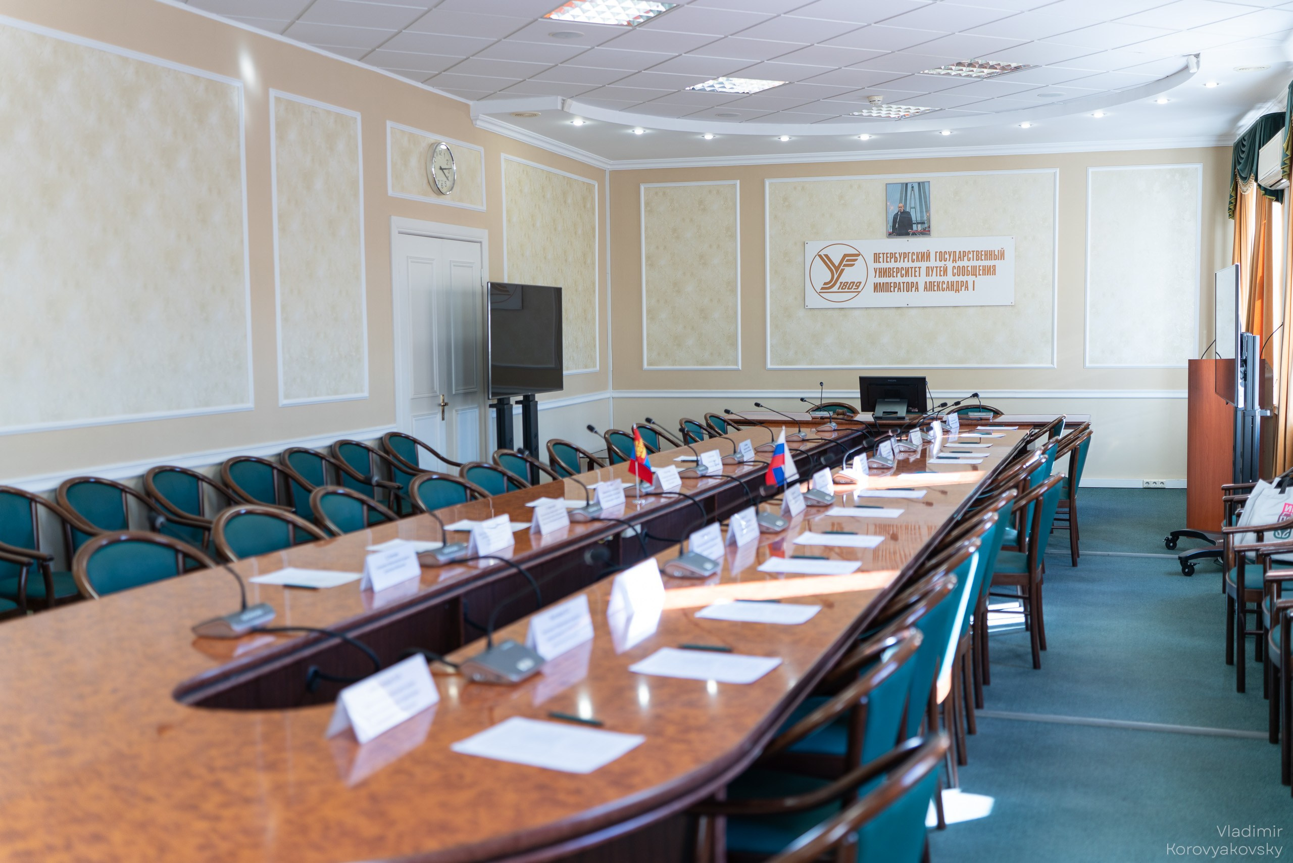 Совещание руководства ПГУПС с Делегациями Исполнительного агентства Правительства Монголии и делегацией АО «УБЖД». Фотограф Владимир Коровяковский