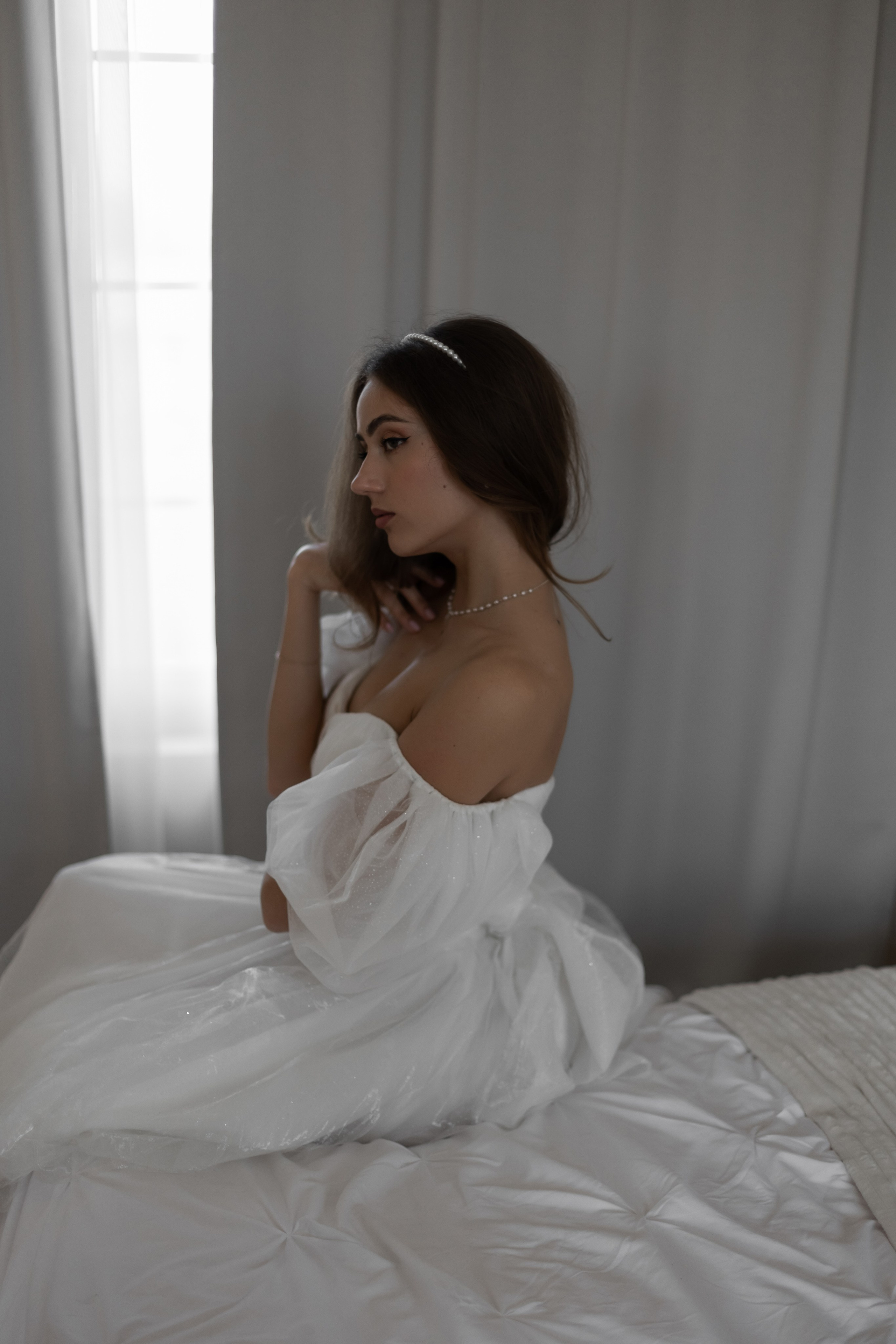 Даша — сборы невесты в студии. Свадебный фотограф, фотосъемка в Крыму, Севастополе, Симферополе, Ялте