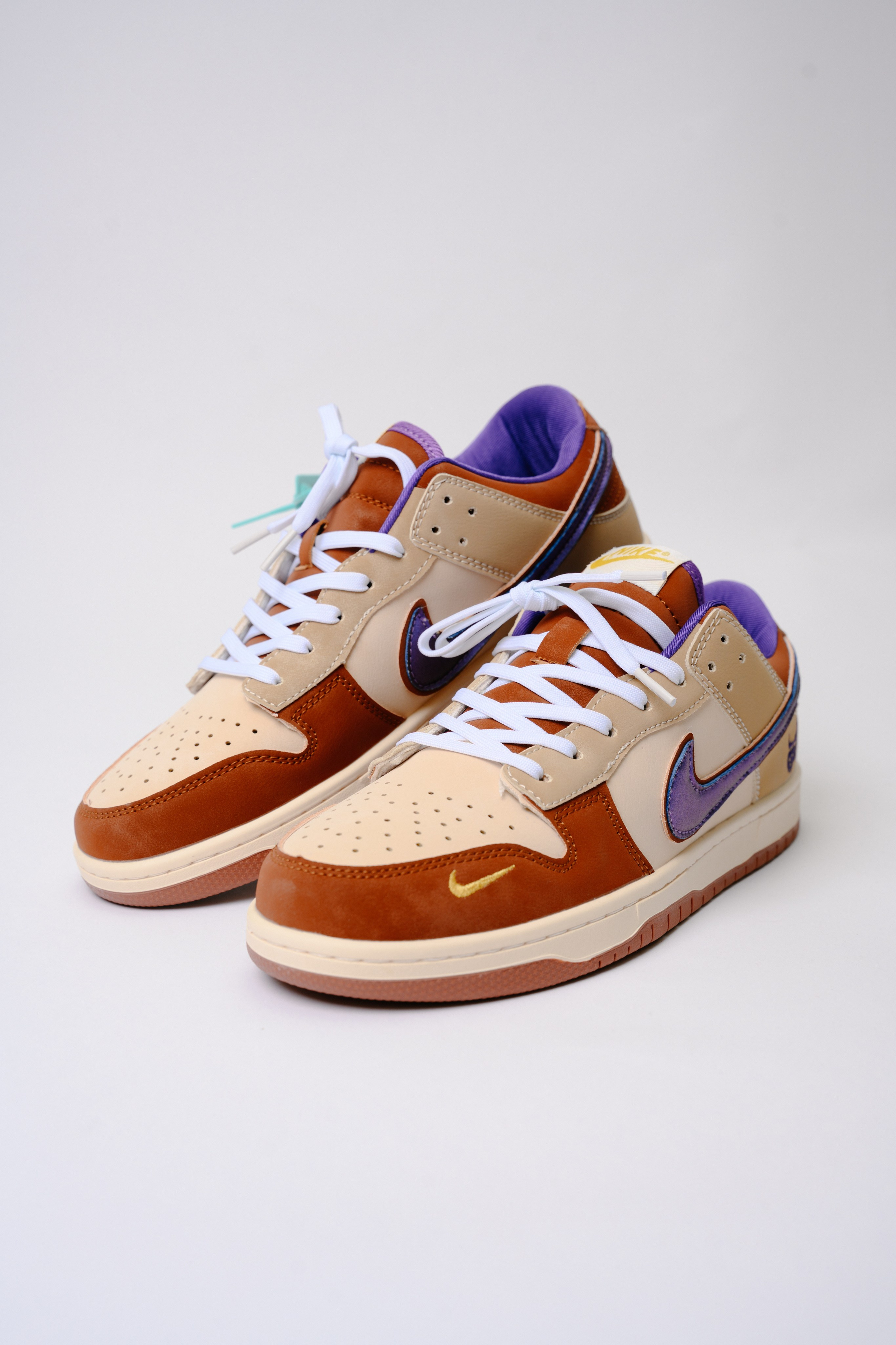 Кроссовки для wb. Фотограф в Красноярске