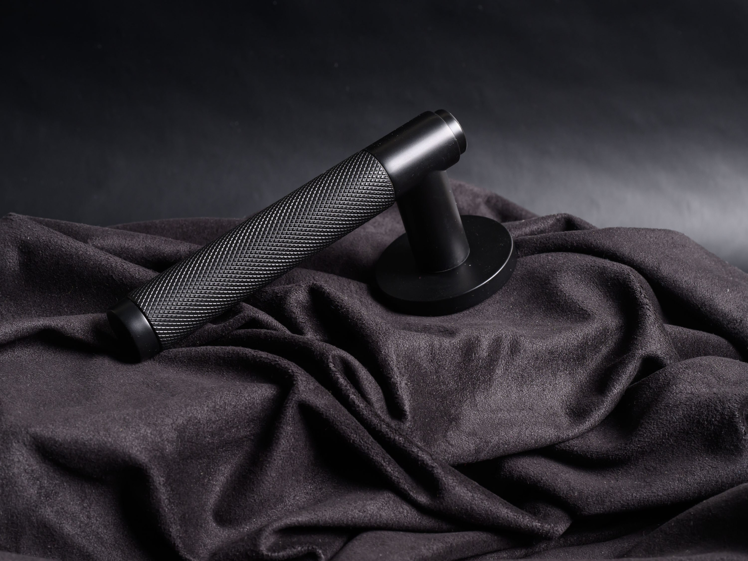 Фотографии дверных ручек Armadillo. Профессиональная фотосъемка. Ростов-на-Дону