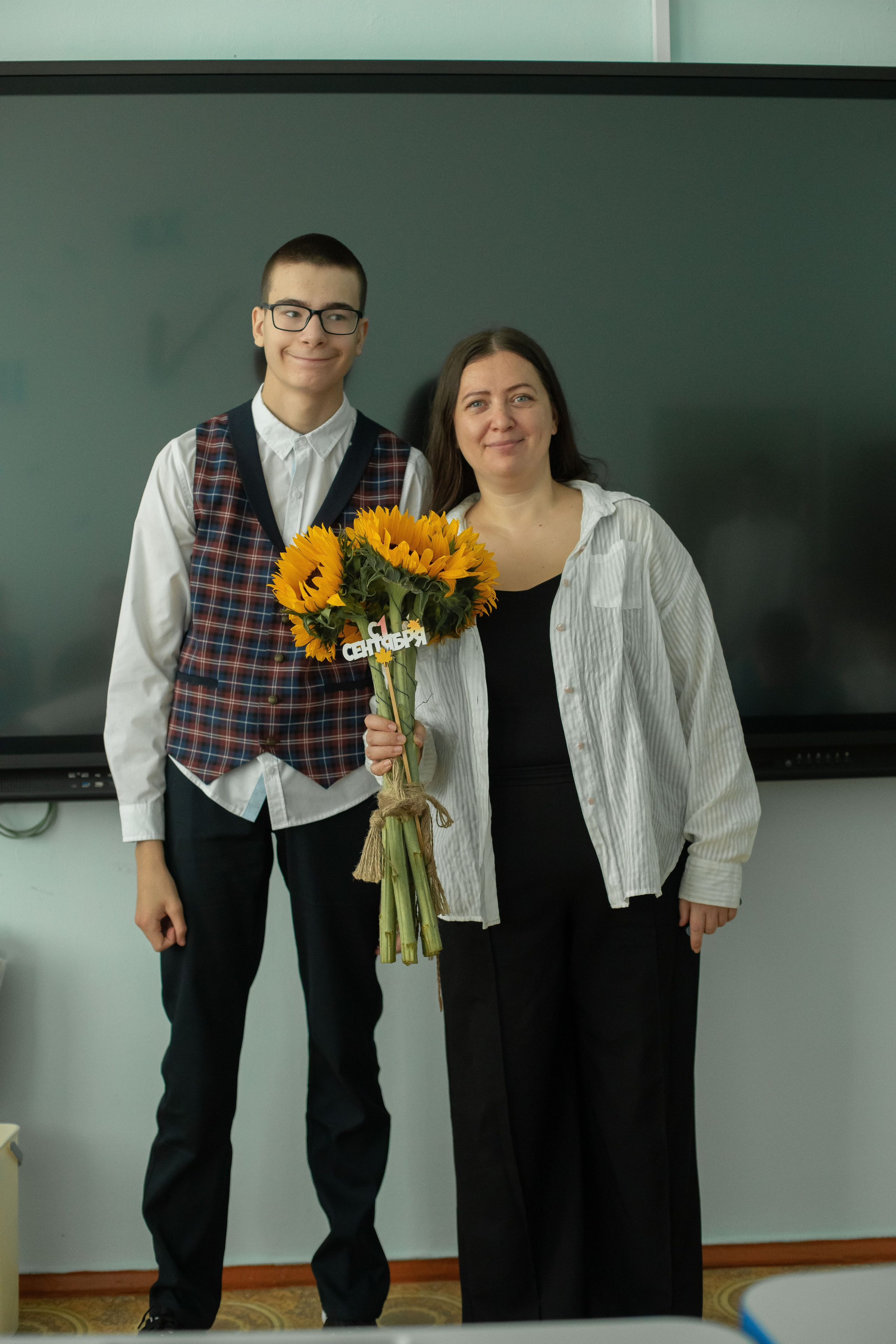 ШКОЛЬНАЯ СЪЕМКА 1 СЕНТЯБРЯ. ФОТОГРАФ