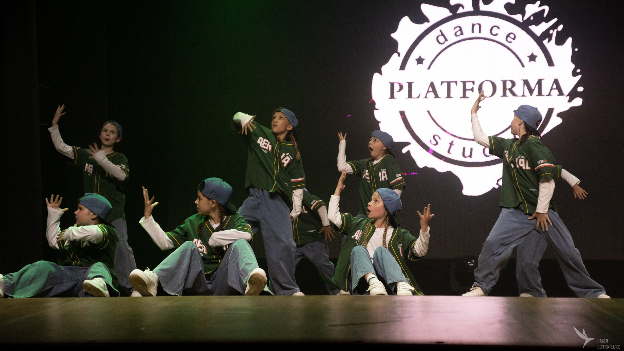 Отчетный концерт студии танцев PLATFORMA. Репортажный фотограф в Казани Павел Серпокрылов