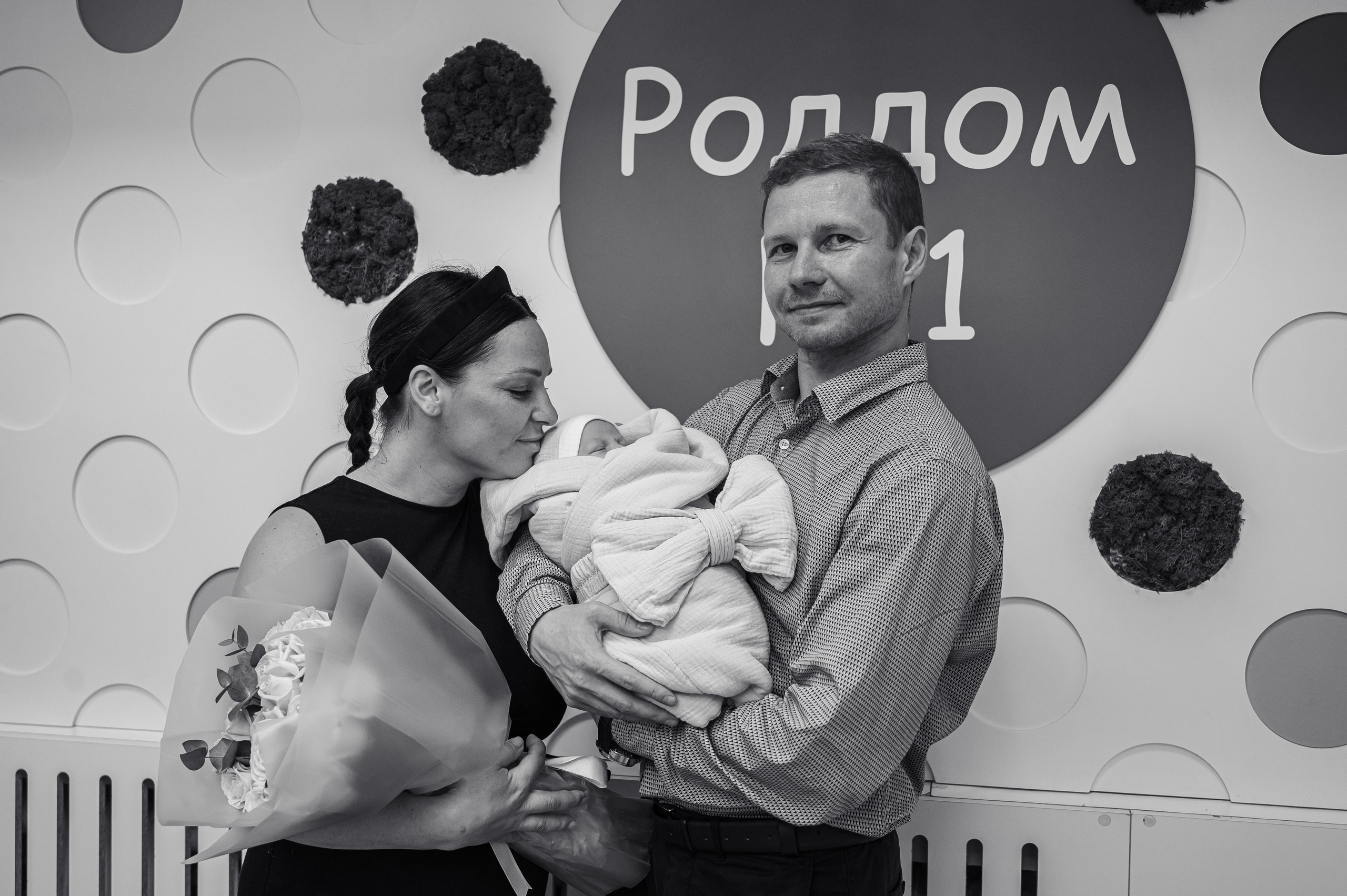 Валерия выписывается. Фотограф на роды СПБ Юлия Герасимова