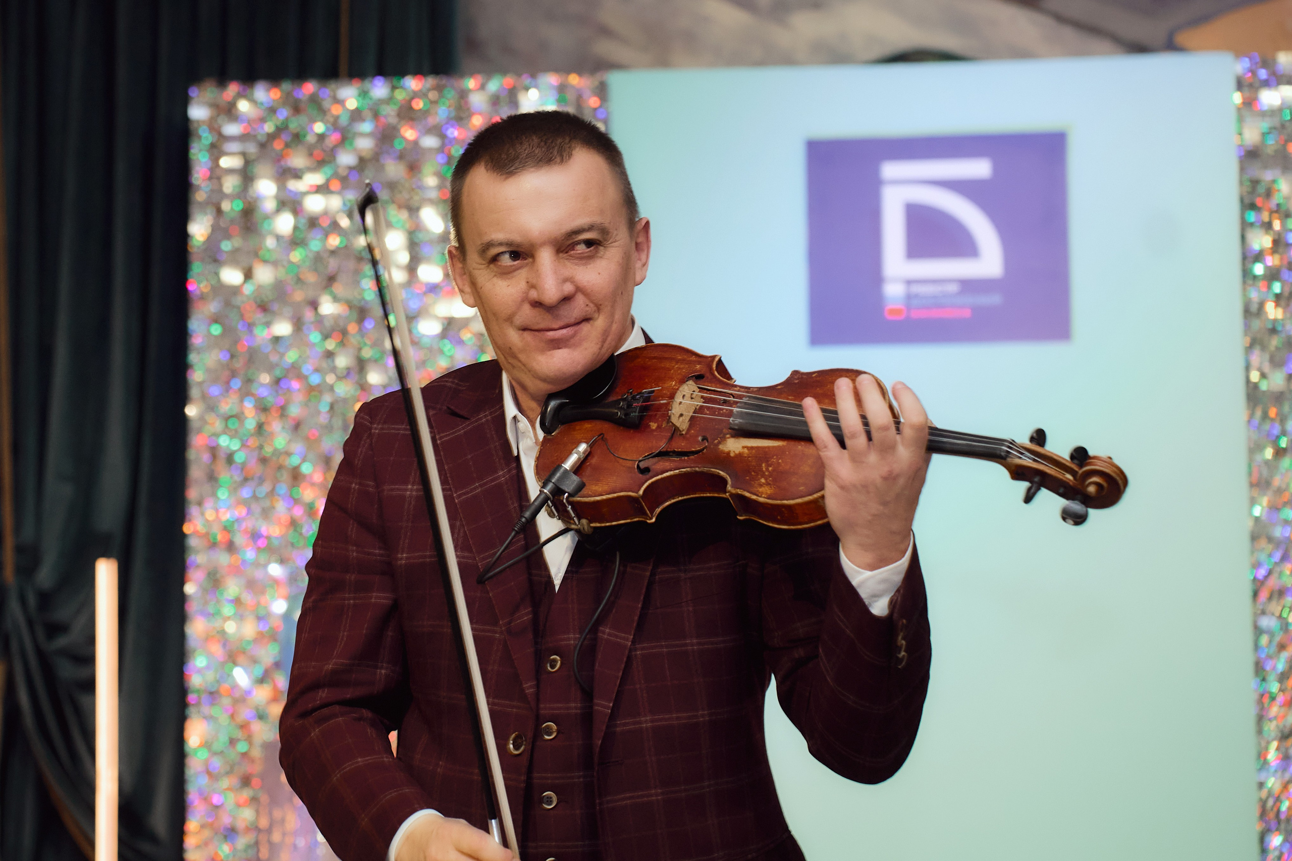 Репортажная съёмка новогодняя. Мартазова Екатерина фотограф. Екатеринбург