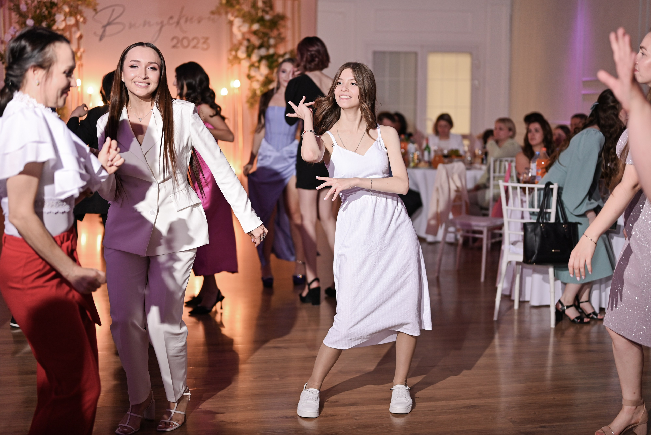 9Б выпуск 2023. Свадебный и семейный фотограф в Уфе Александров Максим