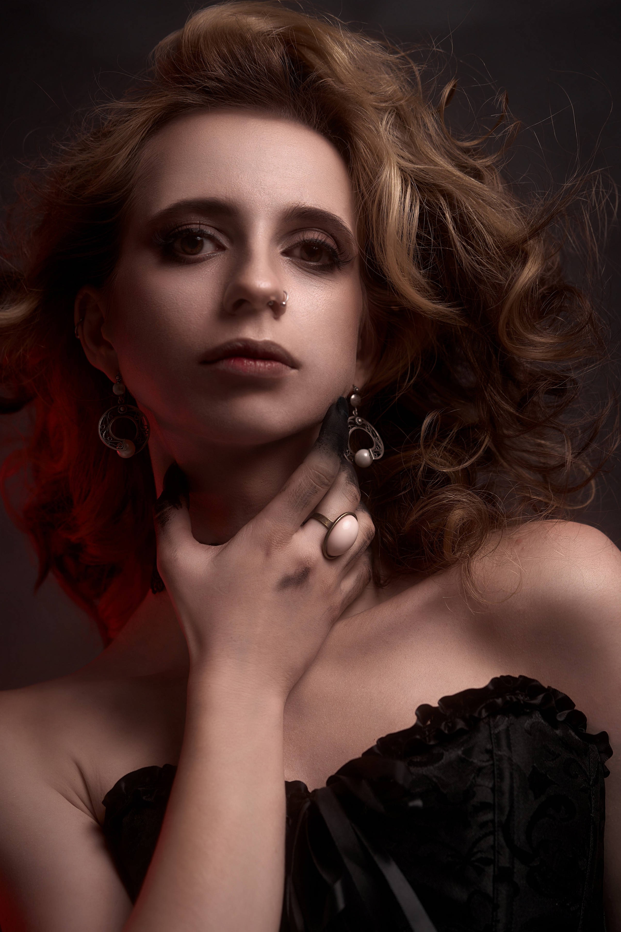 Таня: съёмка в образе викторианской девы. Фотограф в Москве Анастасия Баева