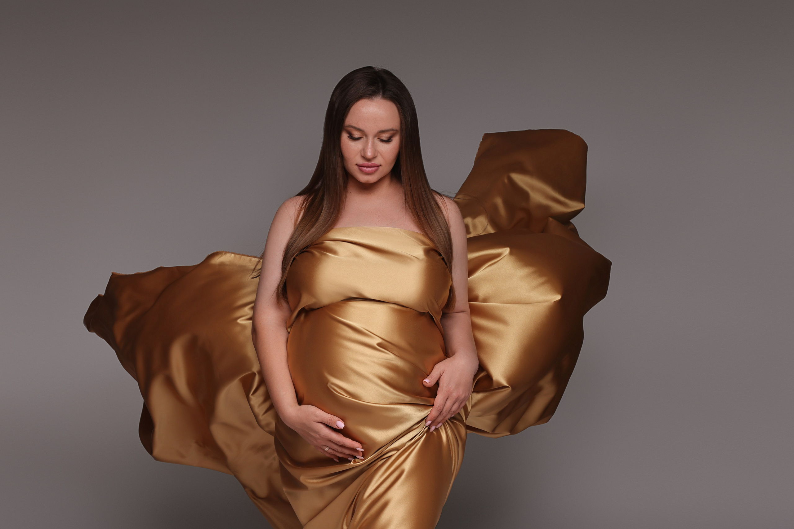 Ткани: парящий шёлк. Фотограф новорожденных и беременности в Ижевске Светлана Рожкова