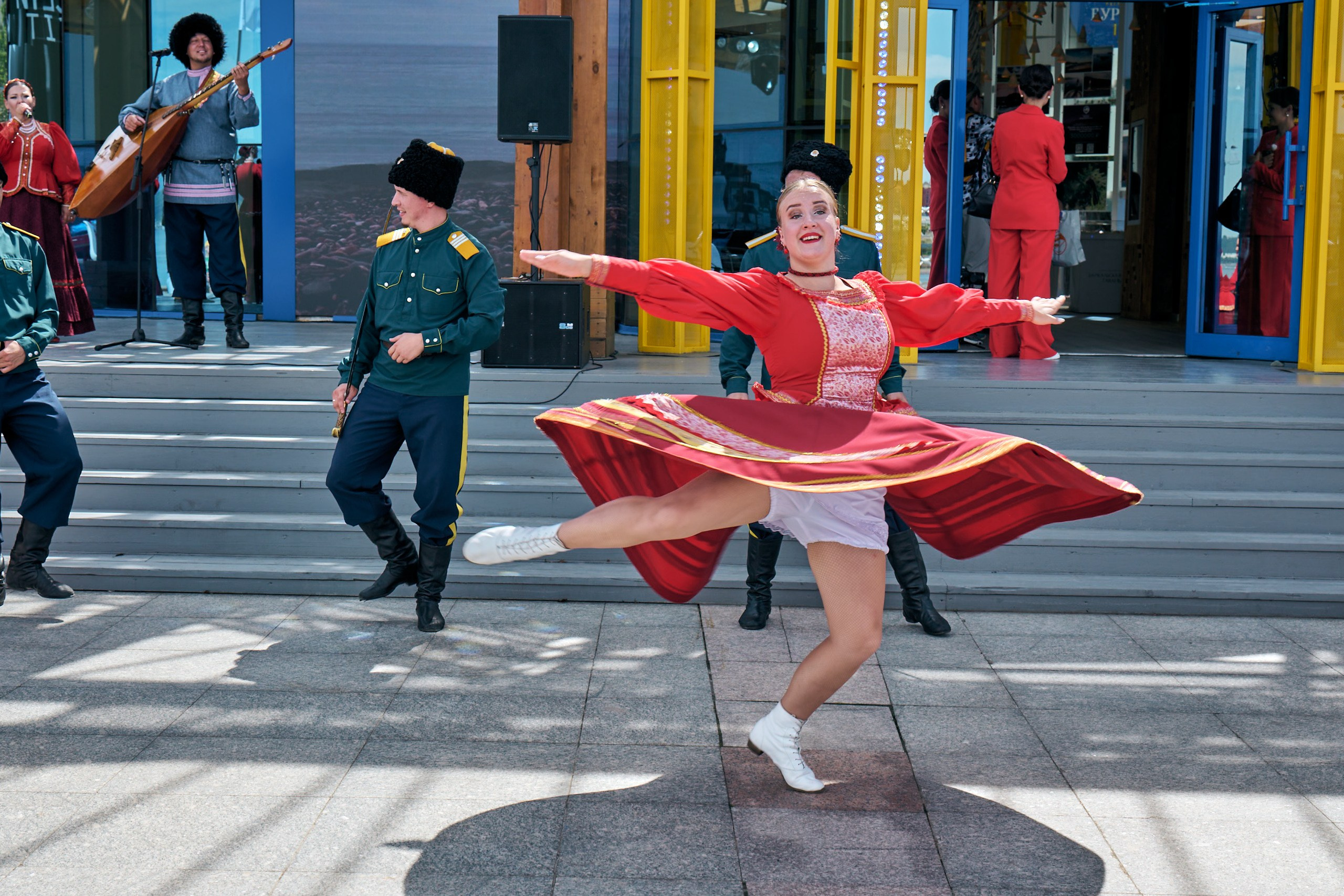 Вэф молодежный день. Профессиональный репортажный фотограф Инесса Иминова