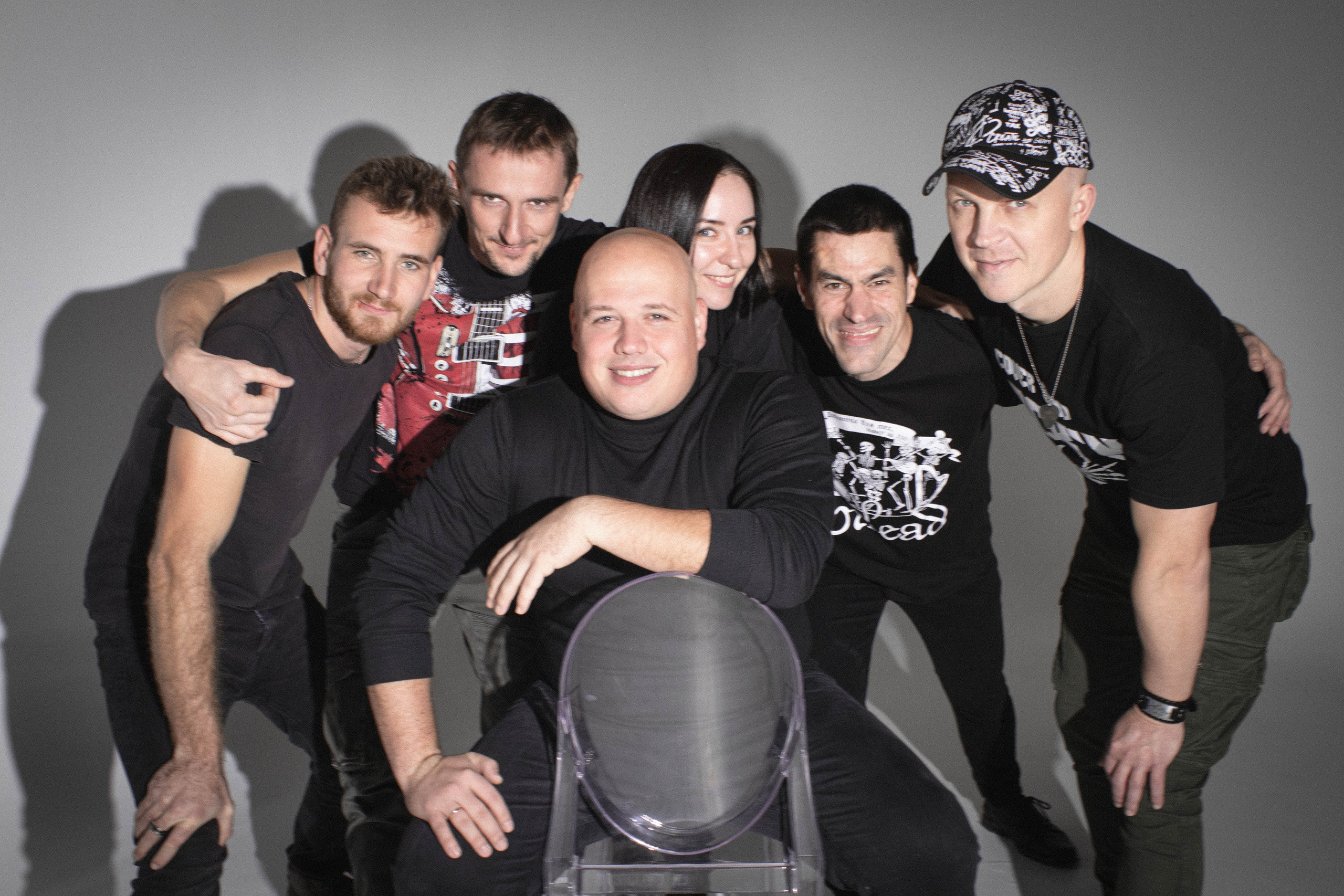 СТУДИЯ. Уличный фотограф Города N