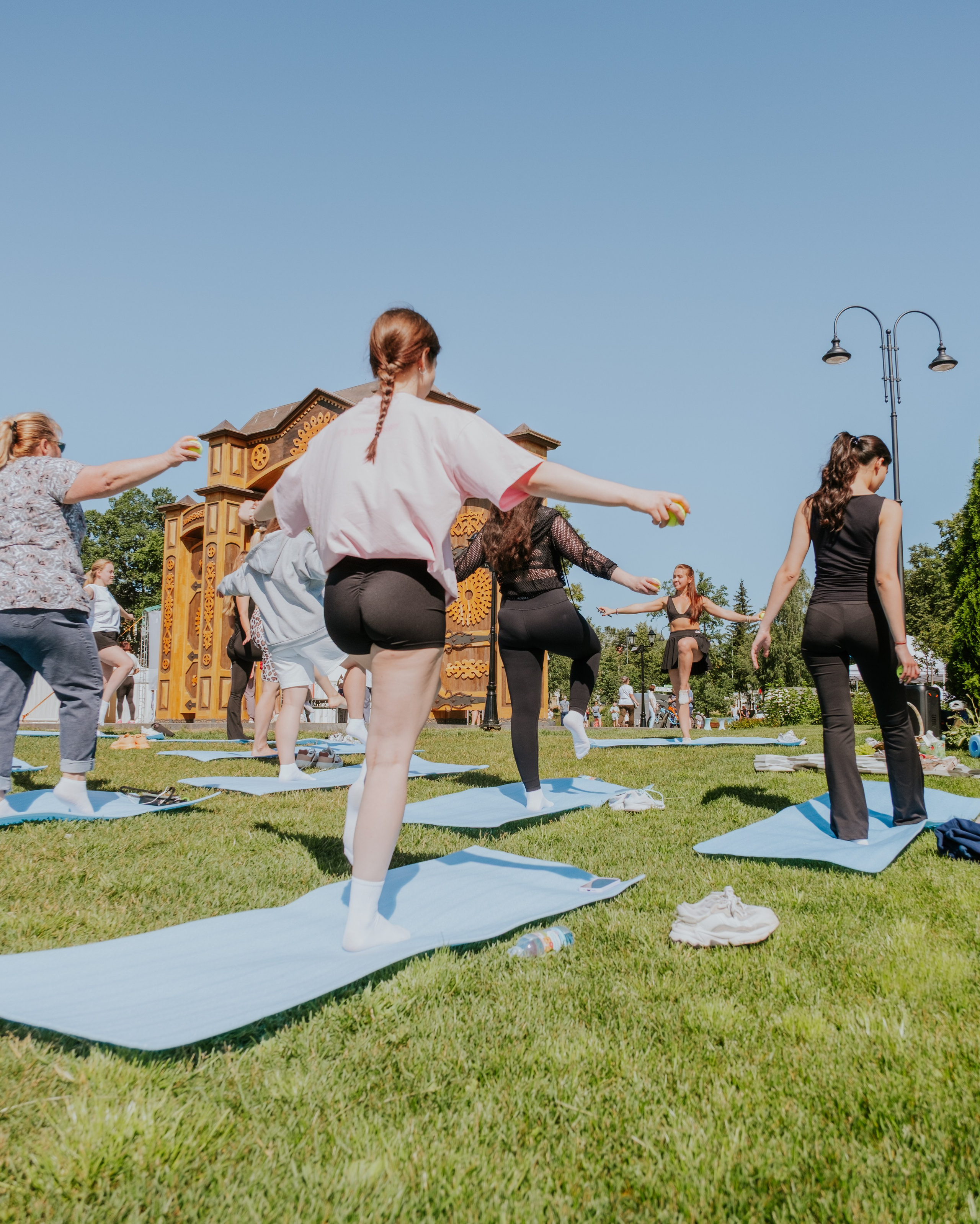 Дебют МакАура. Репортаж с возложения цветов 23.02.2023