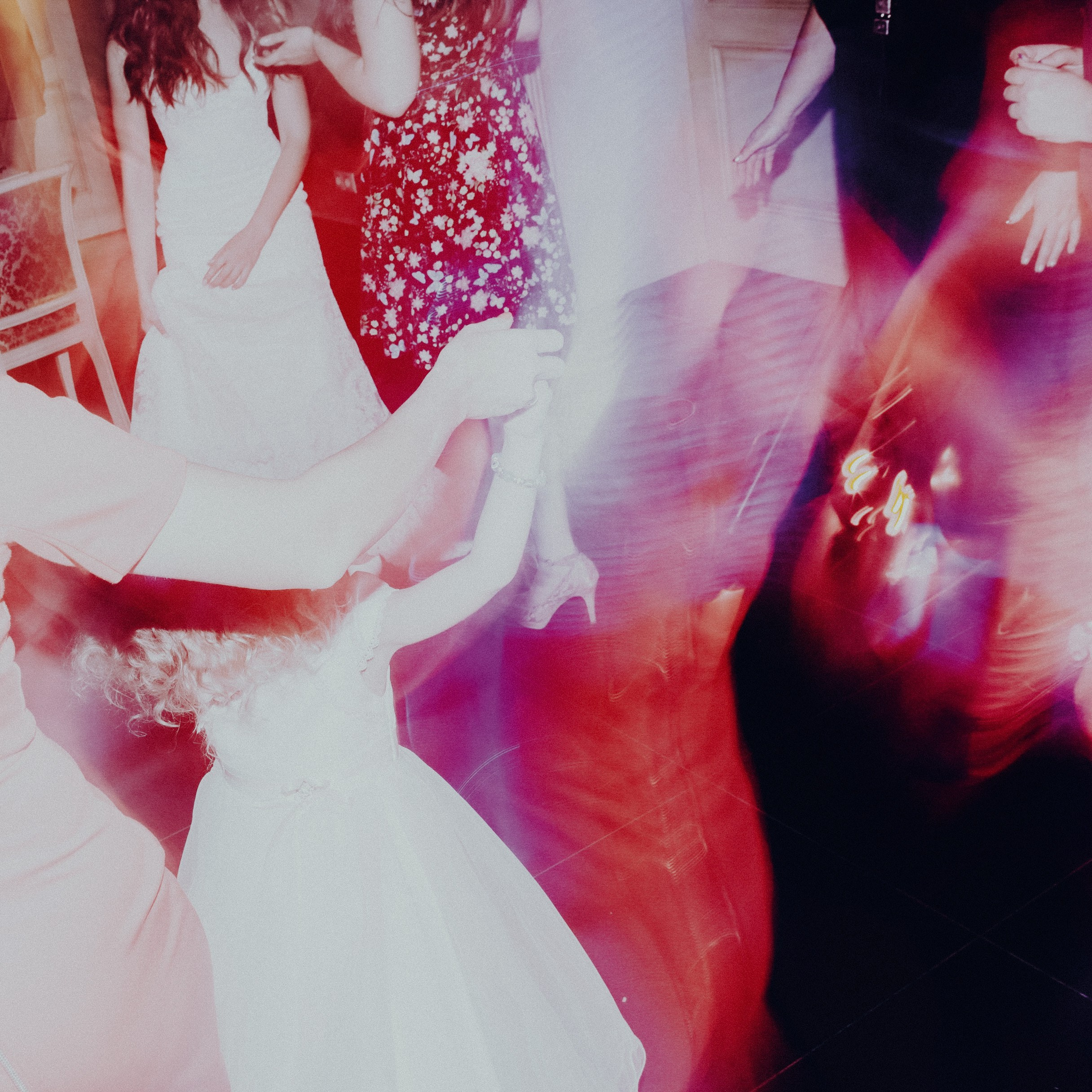 Солнце, яблоки и лодка. Фотограф Серафим Крюков