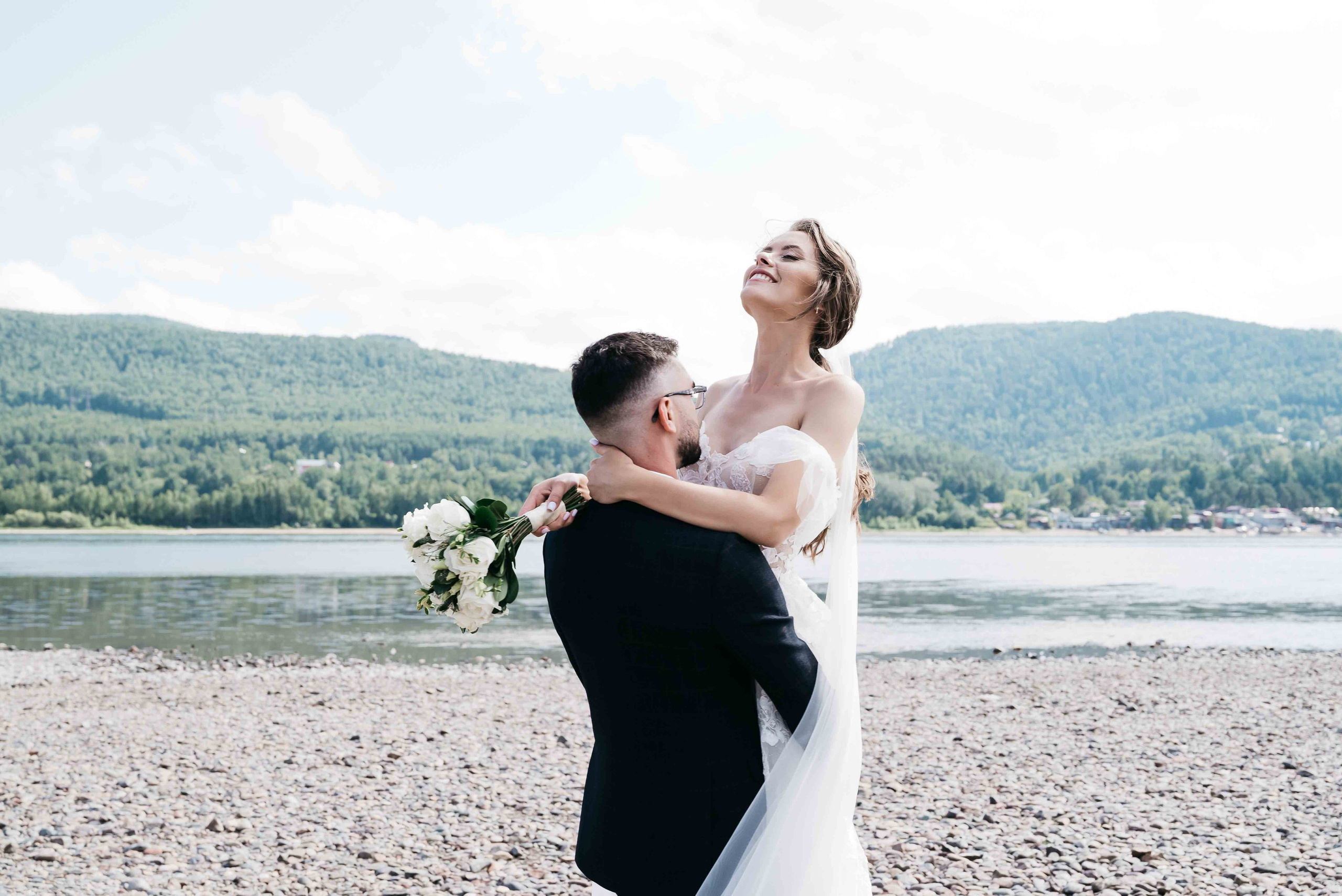 Саша и Катя. Тамара Власова