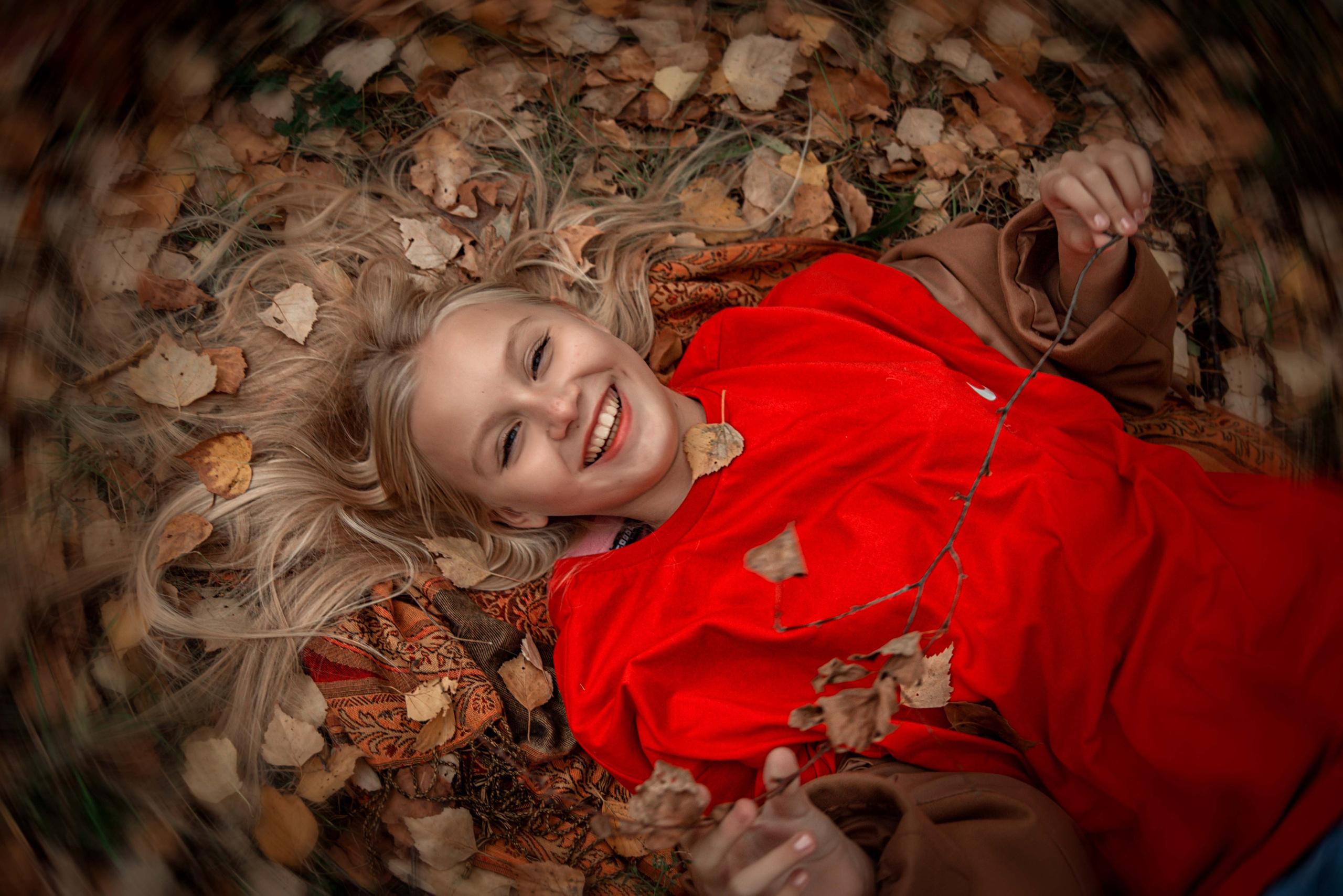 Осенняя прогулка Кати. Семейный и детский фотограф в Москве Ольга Кривенцова