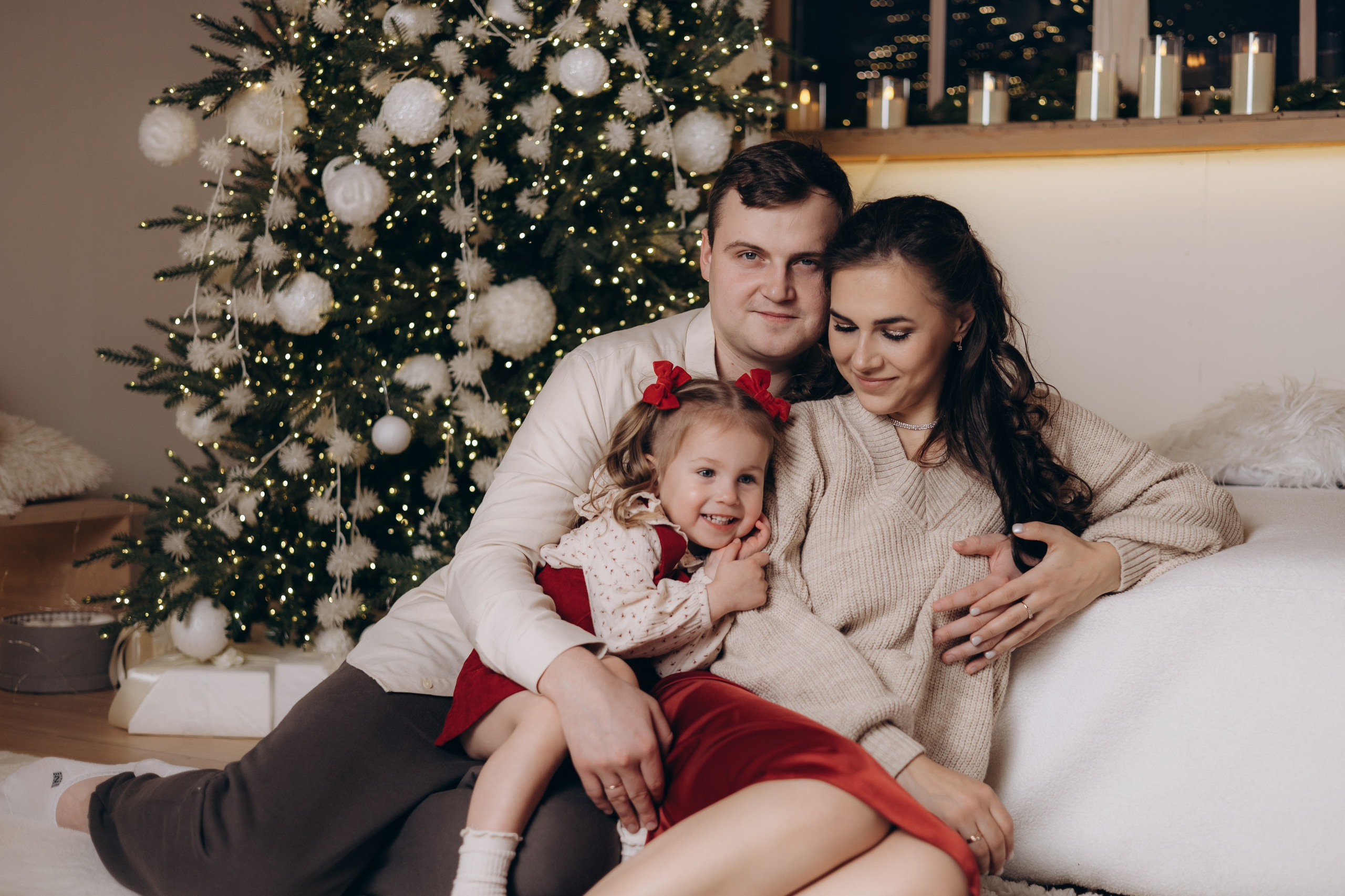 Ирина, Вадим и Милана. Свадебный и семейный фотограф в Новосибирске Дарья Кель