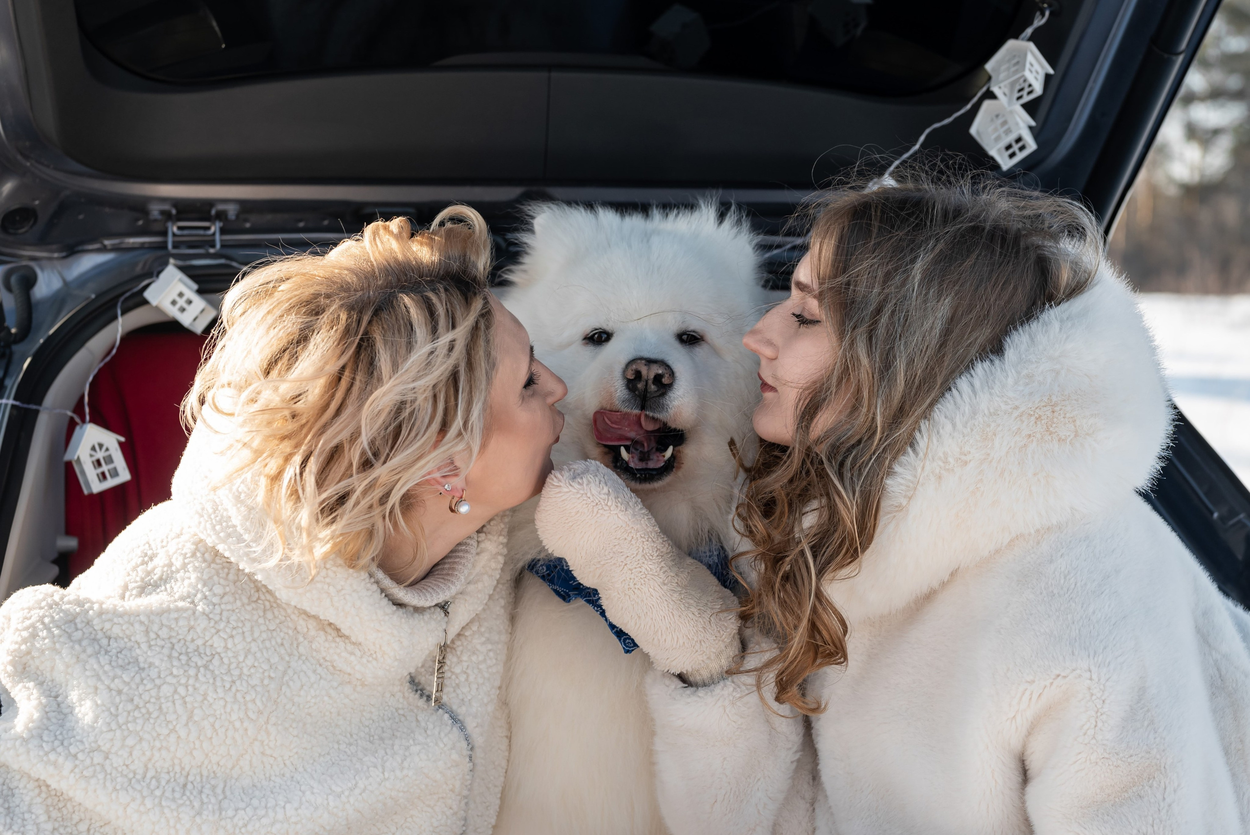 Фотопроект с Платоном и машиной на улице. Фотограф в городе Салават