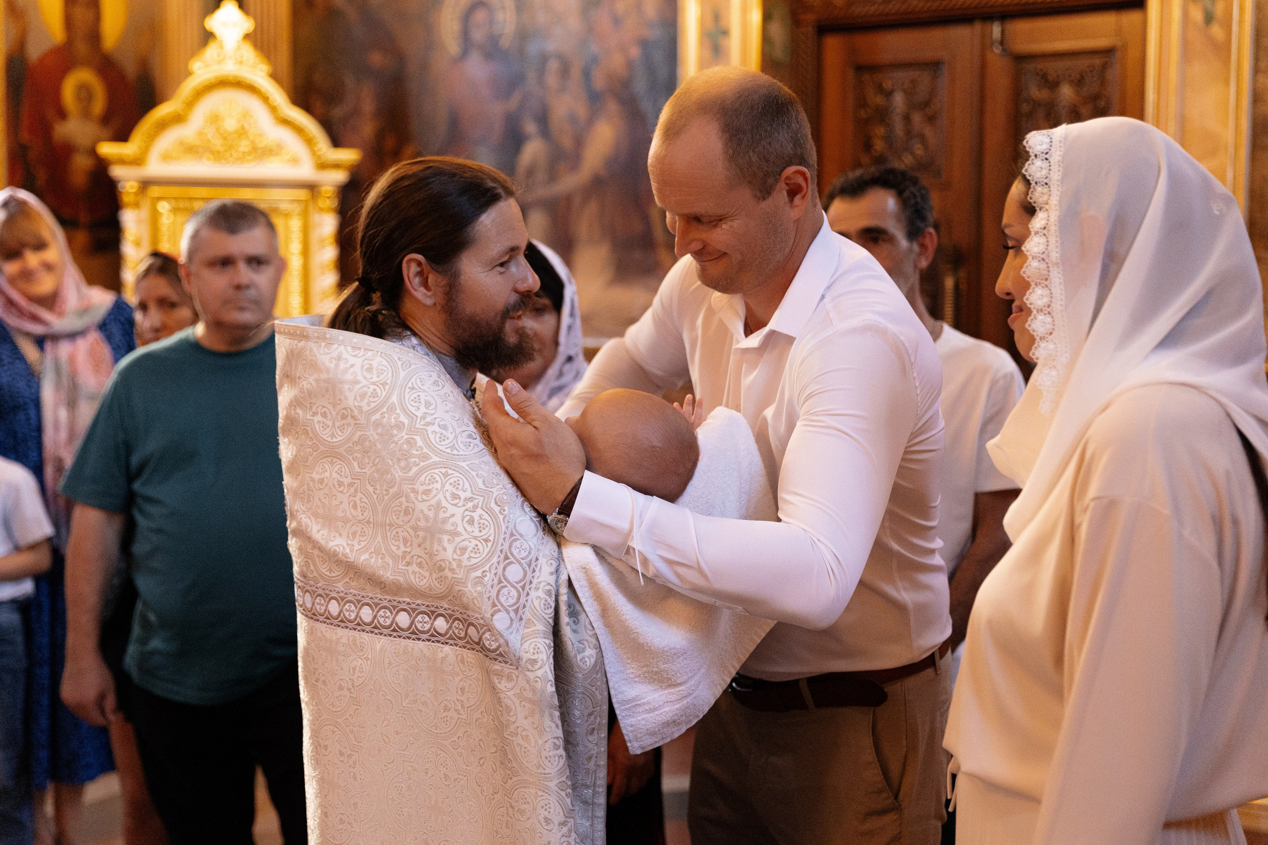 Крещение в Церкви иконы Божией Матери Целительницы. Свадебный фотограф и видеограф Краснодар, Ростов, Сочи, Новороссийск