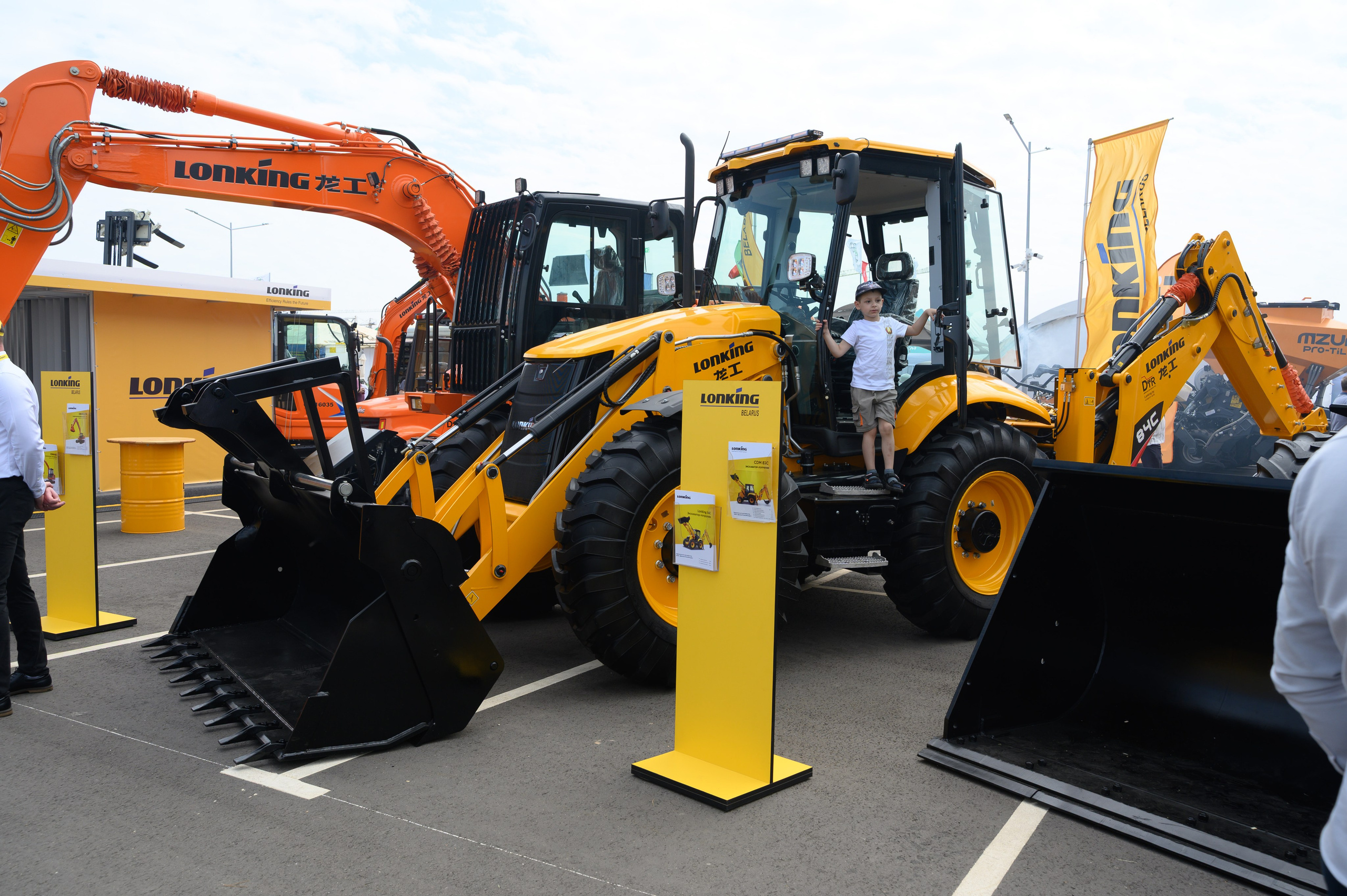 Агровыставка. Фотоуслуги, услуги фотографа, фотографирование важных событий