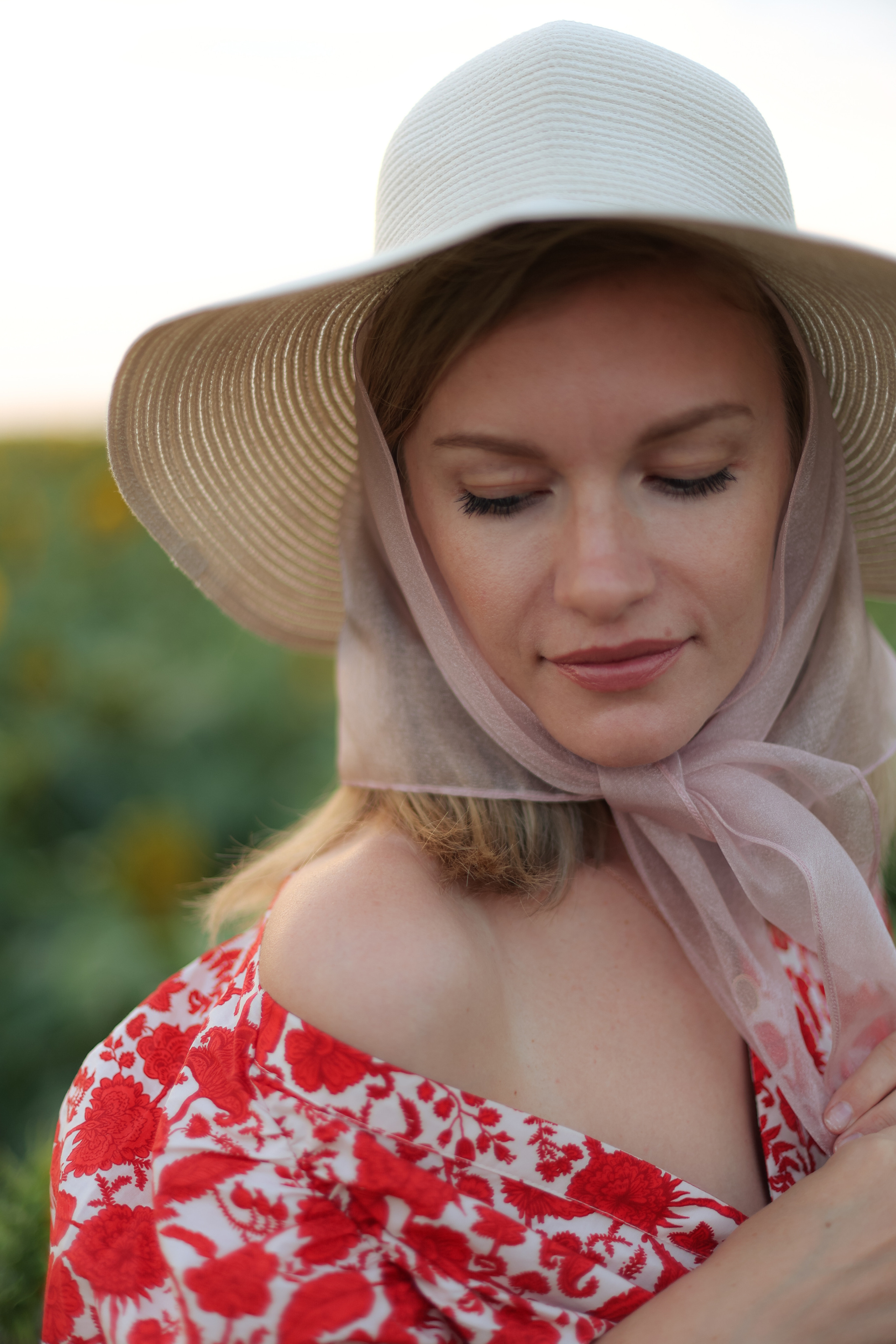 Digitals. Film photographer in Los Angeles Anastasiya Pankova