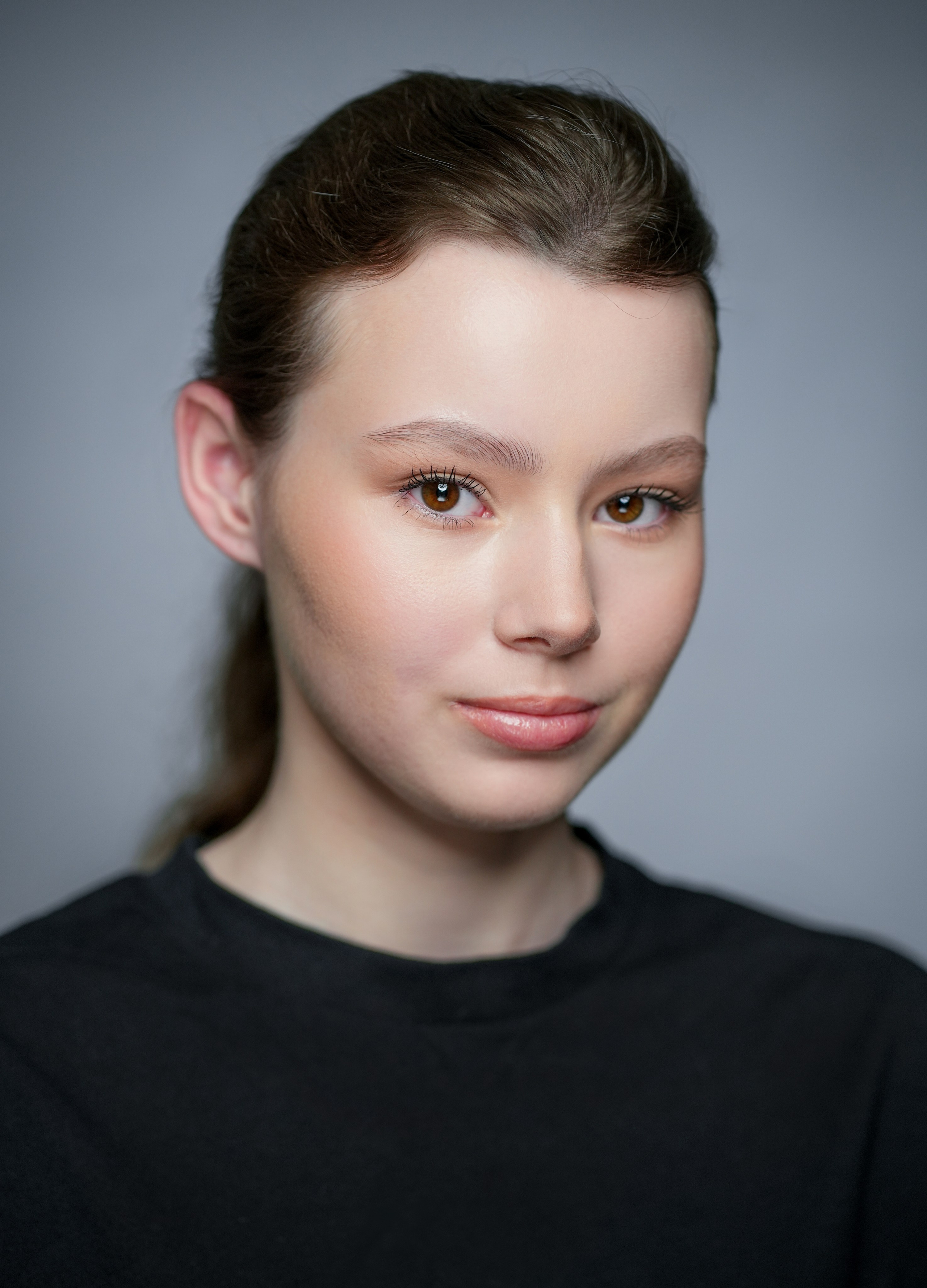 Актриса Виктория Крылова. Портретная съемка в Москве, студийный фотограф Игорь Фомин
