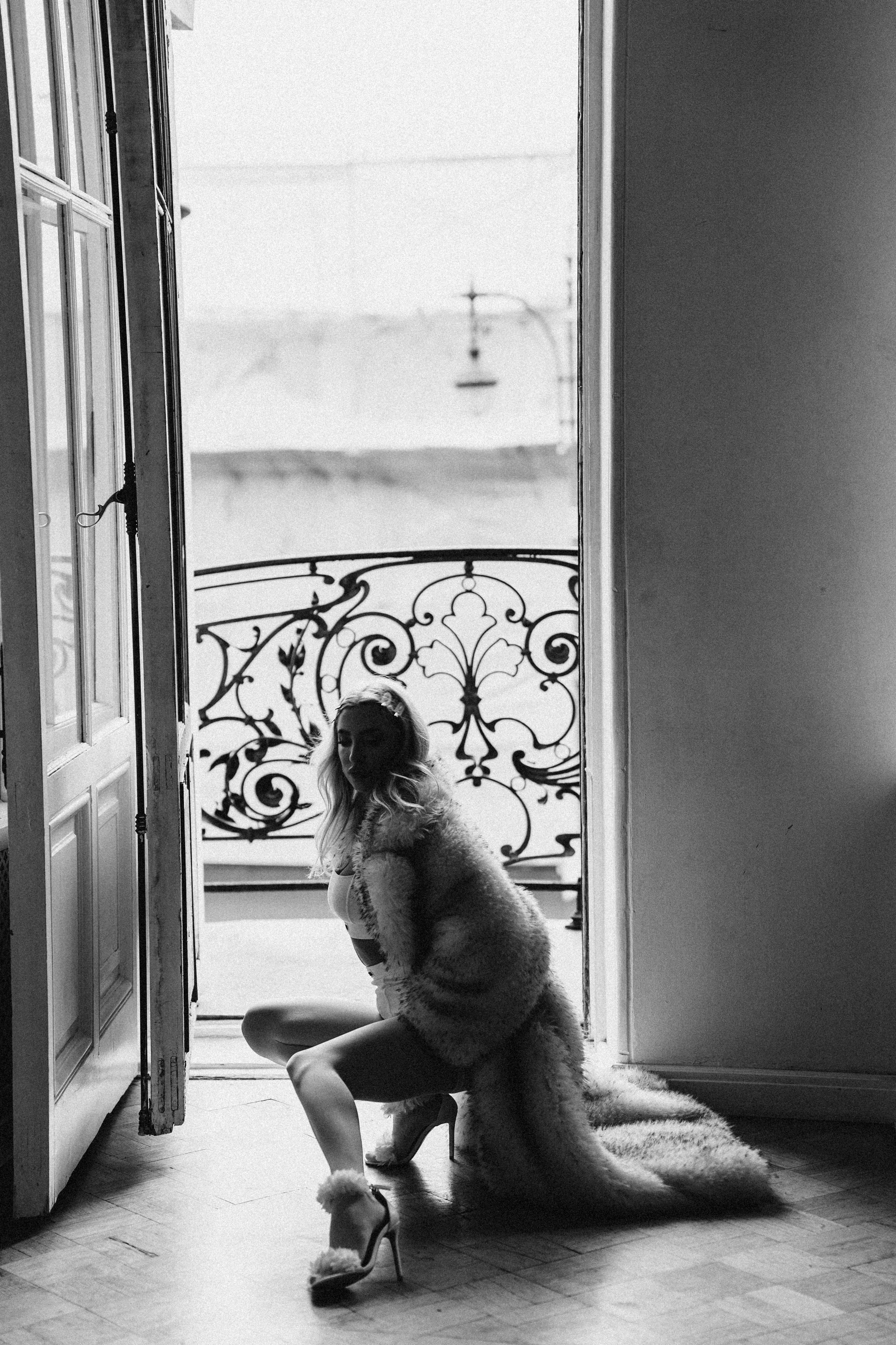 МИНИМАЛИЗМ В СТУДИИ НА ЧЕРНЫШЕВСКОЙ В СТУДИИ С БАЛКОНОМ. Профессиональный фотограф, Санкт-Петербург — Виктория Богомолова