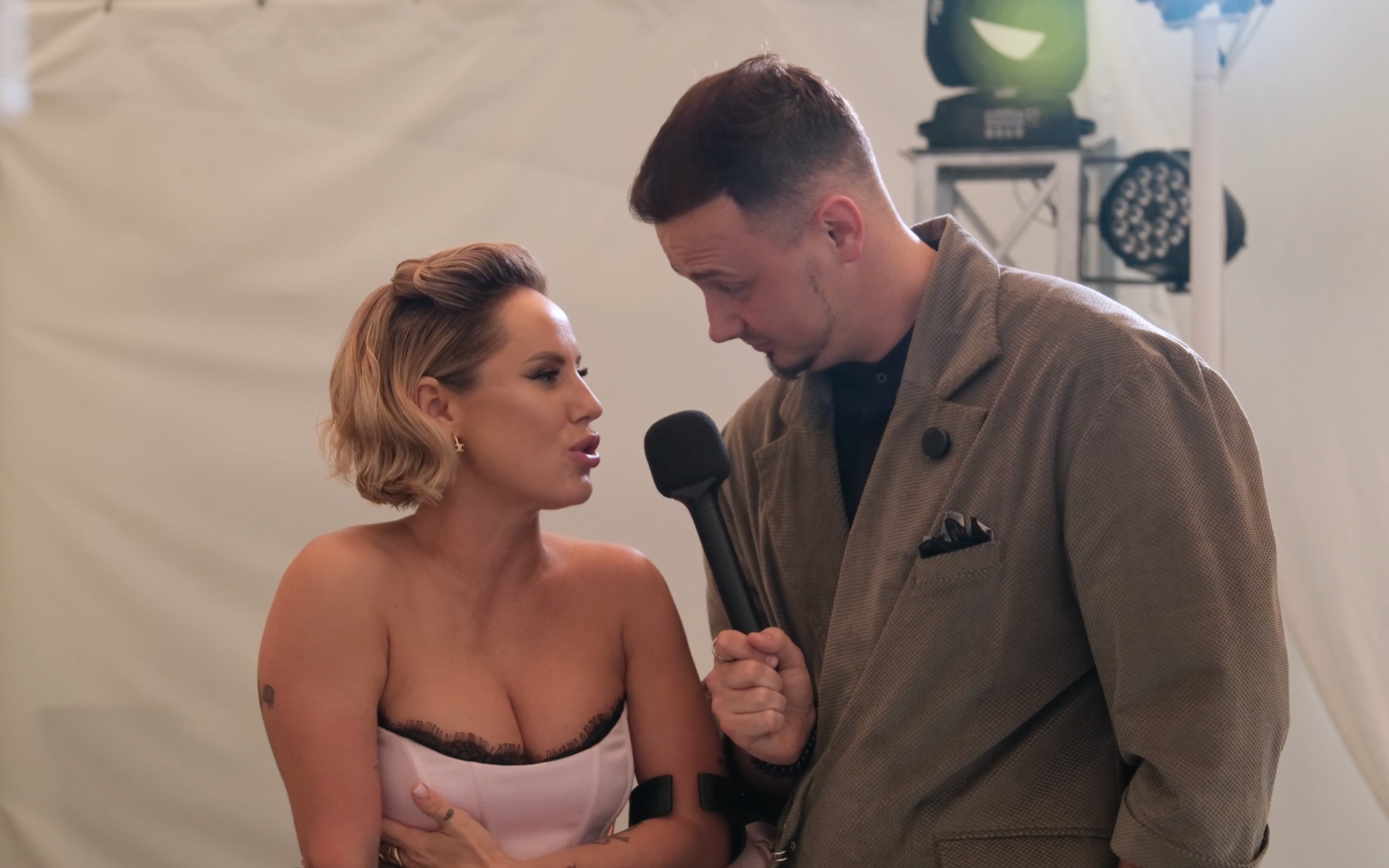 Свадебное SDE интервью в Ива Парк. Репортажный видеограф Илья Сухоносиик