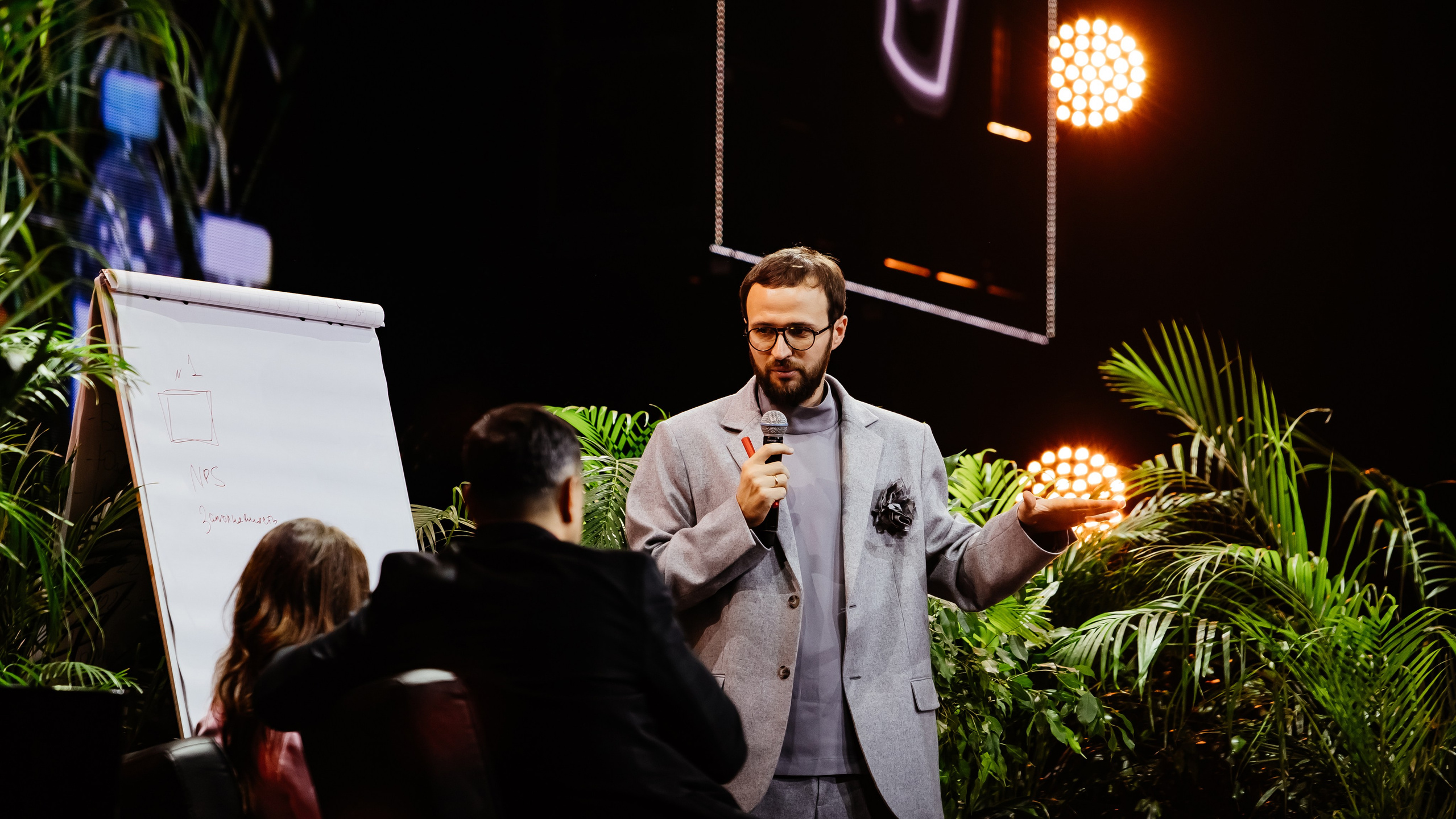 Михаил Гребенюк Крокус Гранд Разборы. Репортажный, event, концертный и backstage фотограф из Москвы Виталий Кривцов