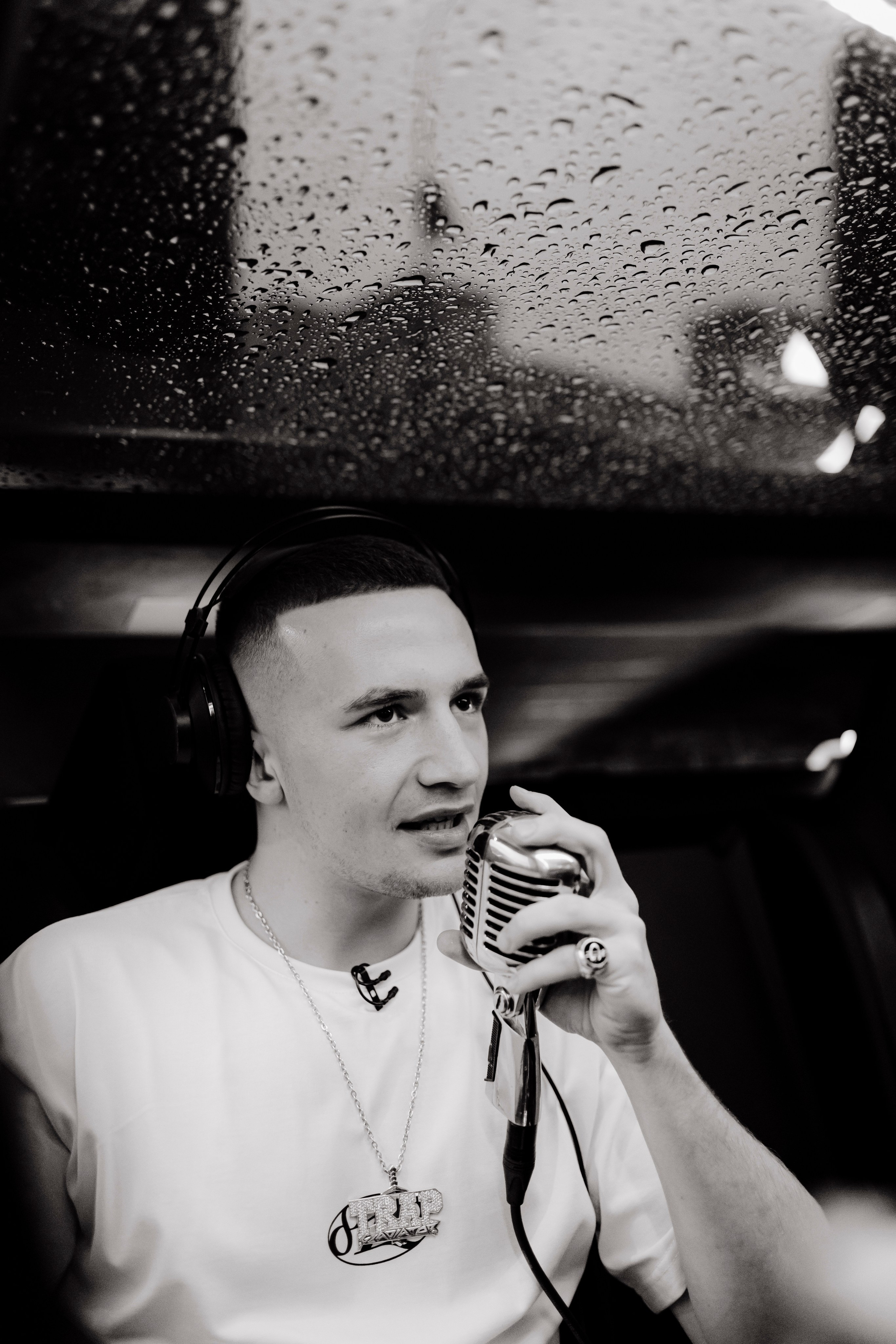 MC Taxi. Репортажный, event, концертный и backstage фотограф из Москвы Виталий Кривцов