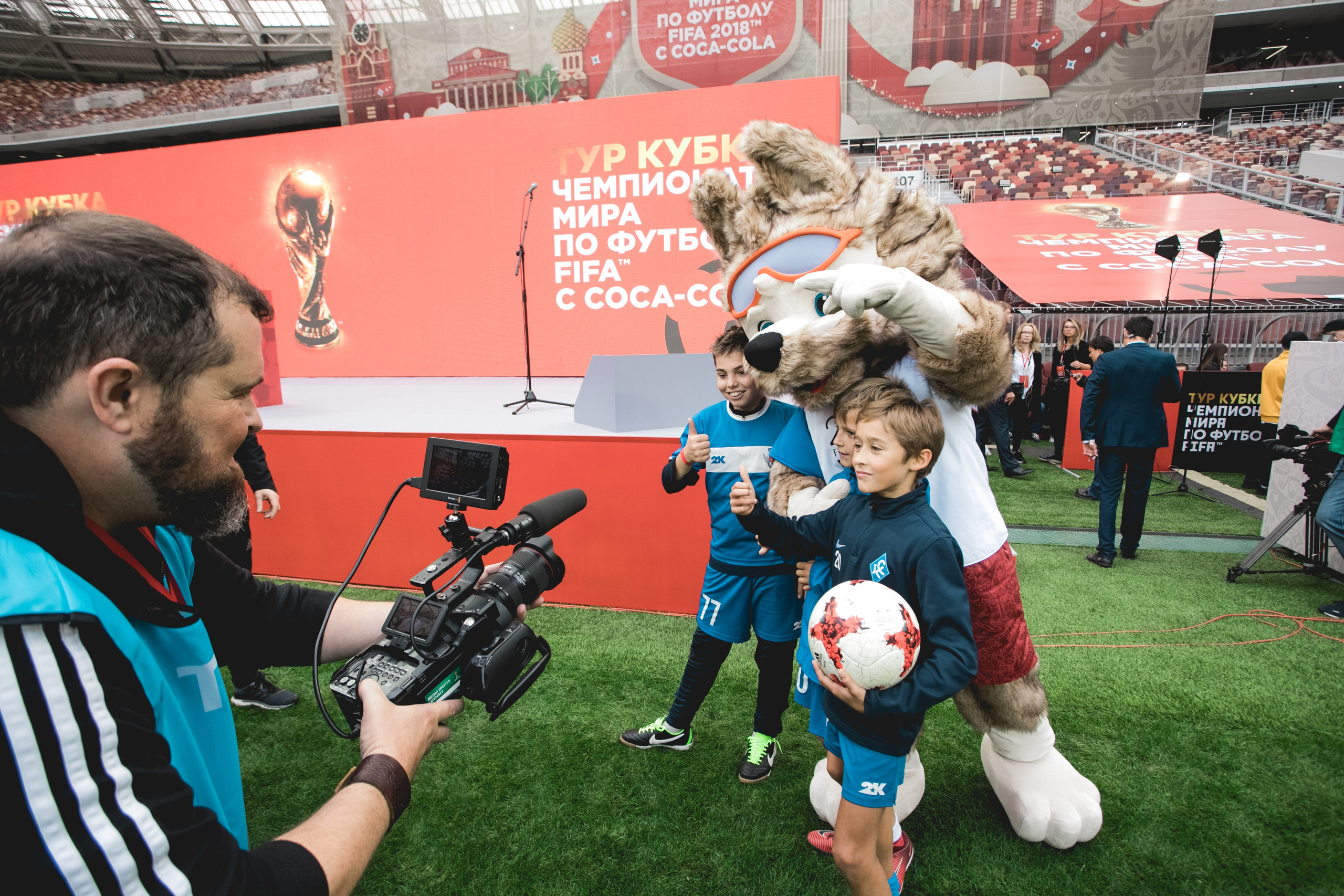 Тур кубка ЧМ по футболу 2018. Репортажный, event, концертный и backstage фотограф из Москвы Виталий Кривцов