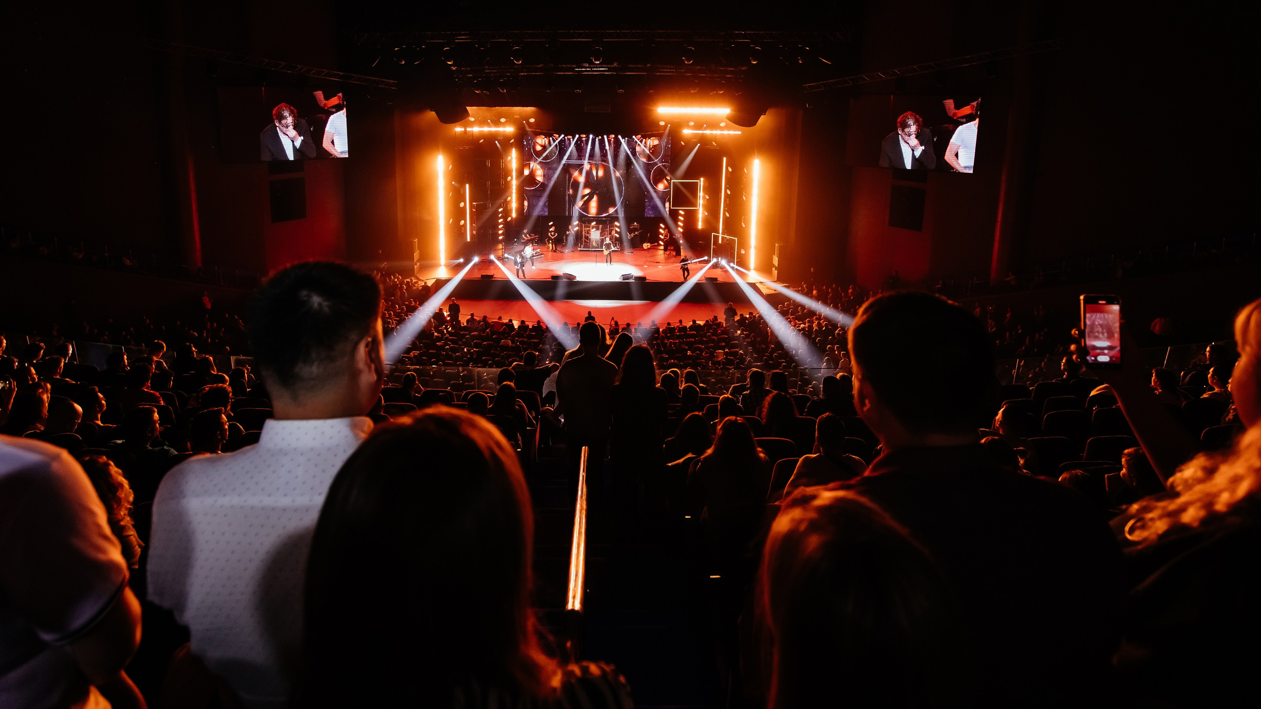 Михаил Гребенюк Крокус Гранд Разборы. Репортажный, event, концертный и backstage фотограф из Москвы Виталий Кривцов