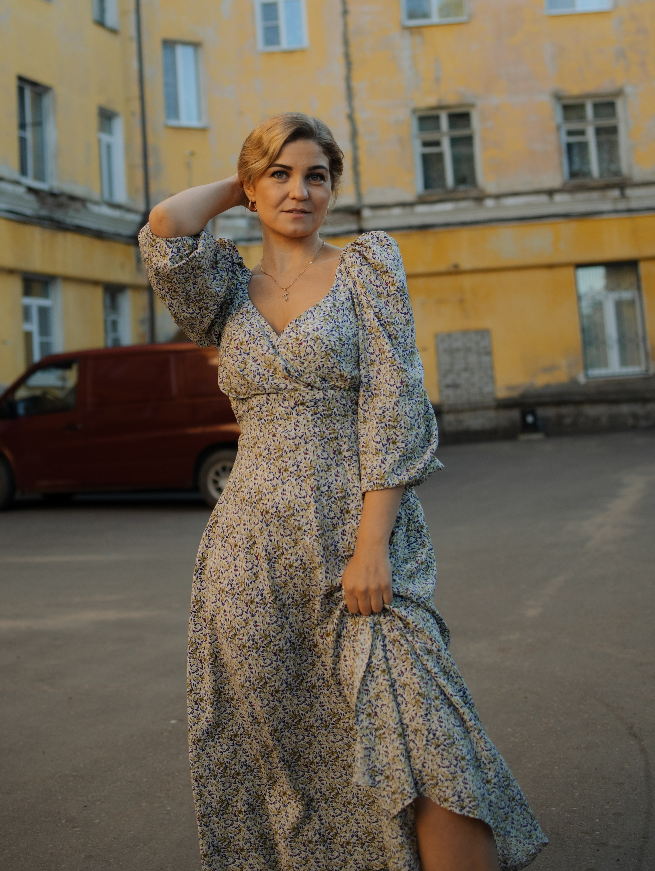 Фотосессия на природе для девушки на день рождения. Фотограф Углич и Ярославль Ольга Тятюшкина