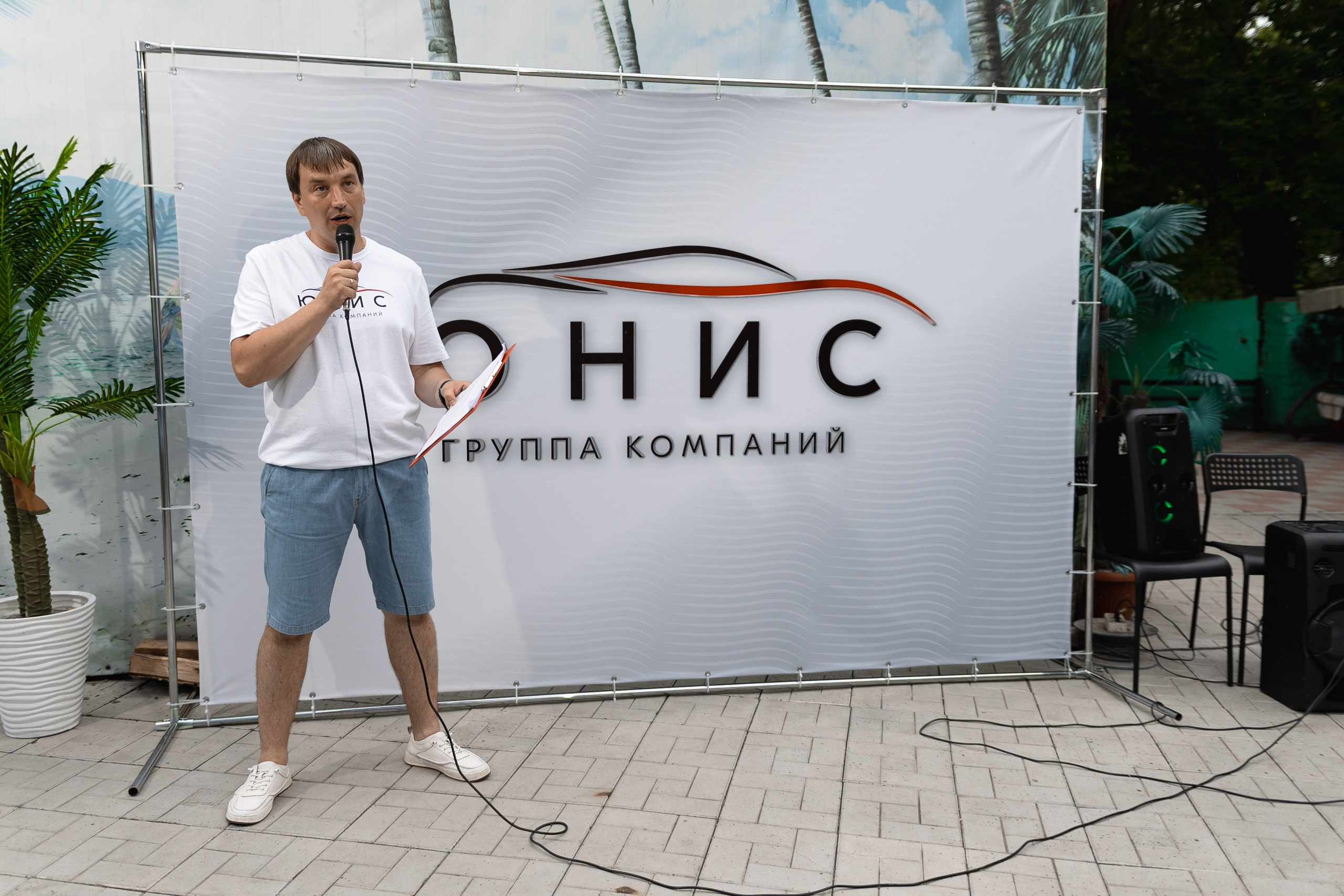 Профессиональный фотограф на выездные мероприятия и тимбилдинги Андрей Алексеев