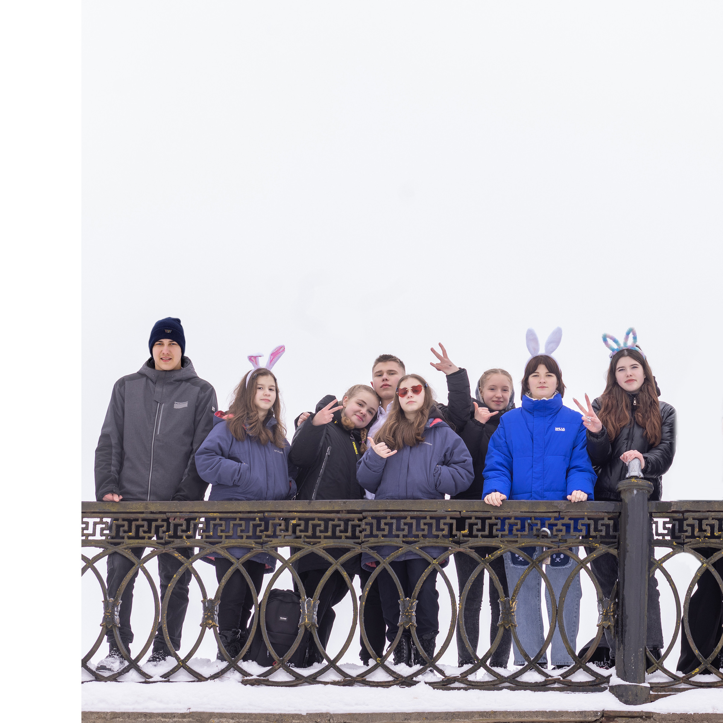 Многостраничная книга Эконом, 36 страниц «BLUE». Студия выпускных альбомов Остров