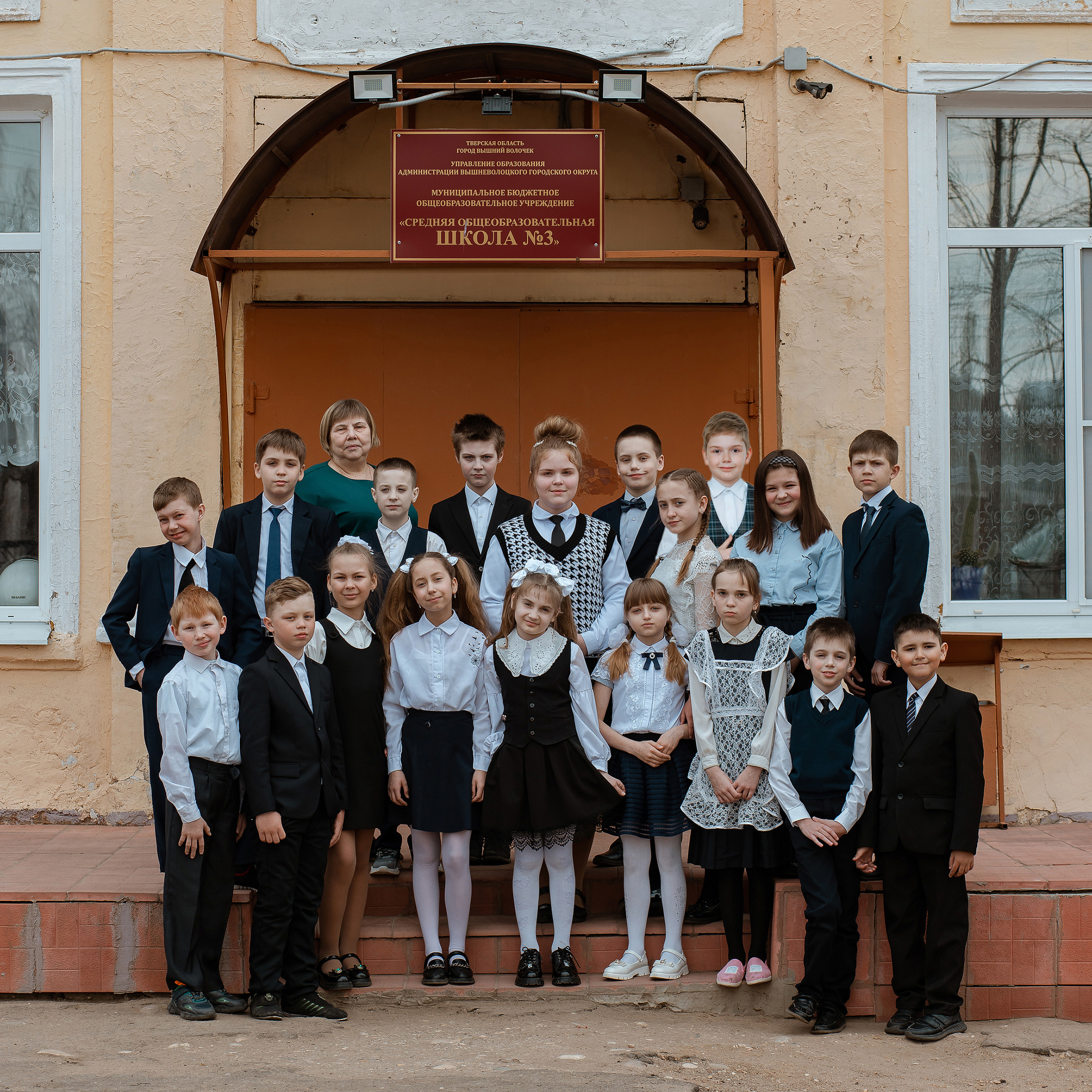 Многостраничная книга Интервью, 24 страницы «Лукоморье». Студия выпускных альбомов Остров от 1400 р