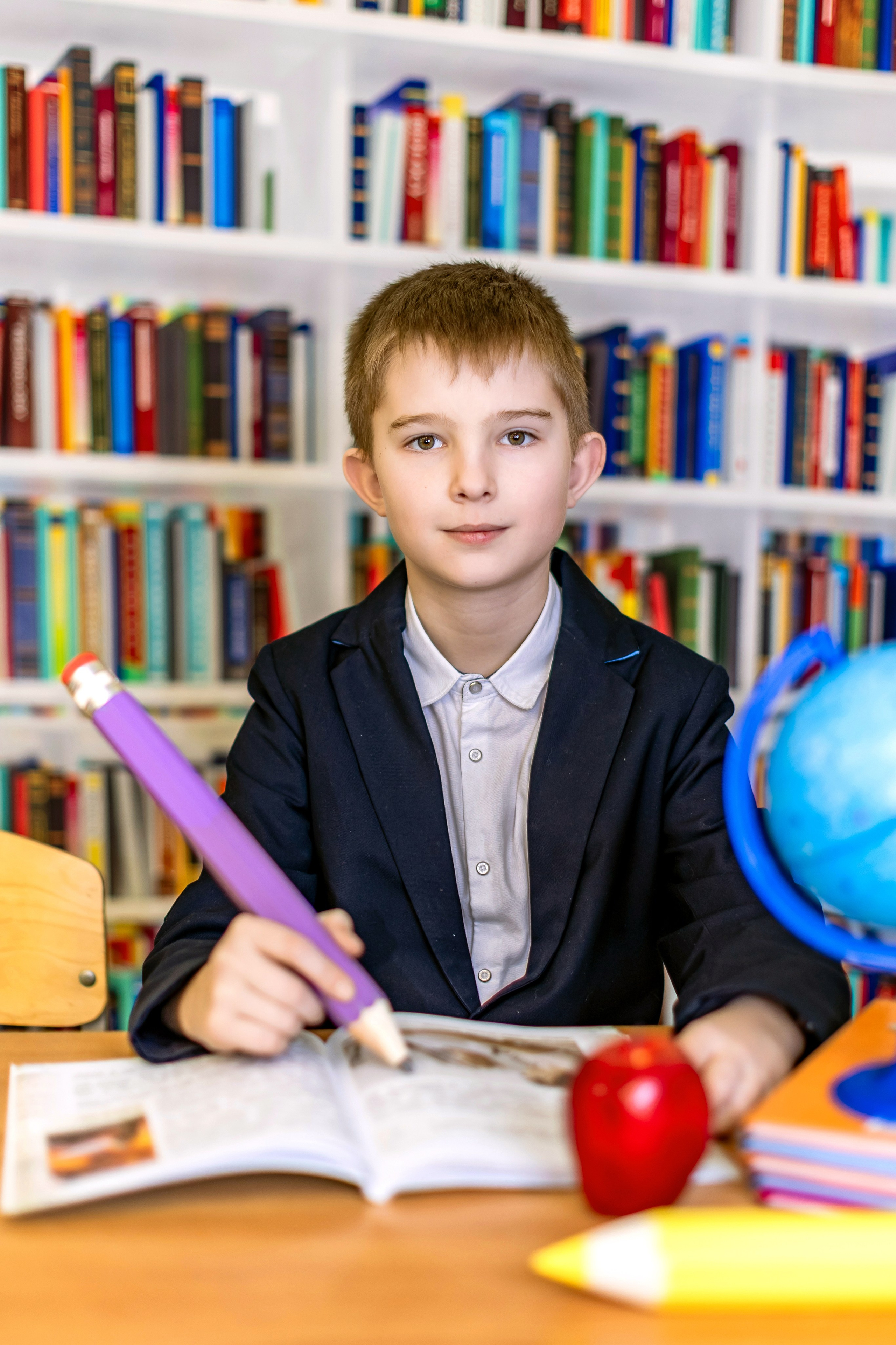 ГАЛЕРЕЯ фотографий для Начальной школы 1-4. Фотограф и видеограф Москва. Свадебный фотограф, видеограф. Выпускные альбомы. Оживающие альбомы