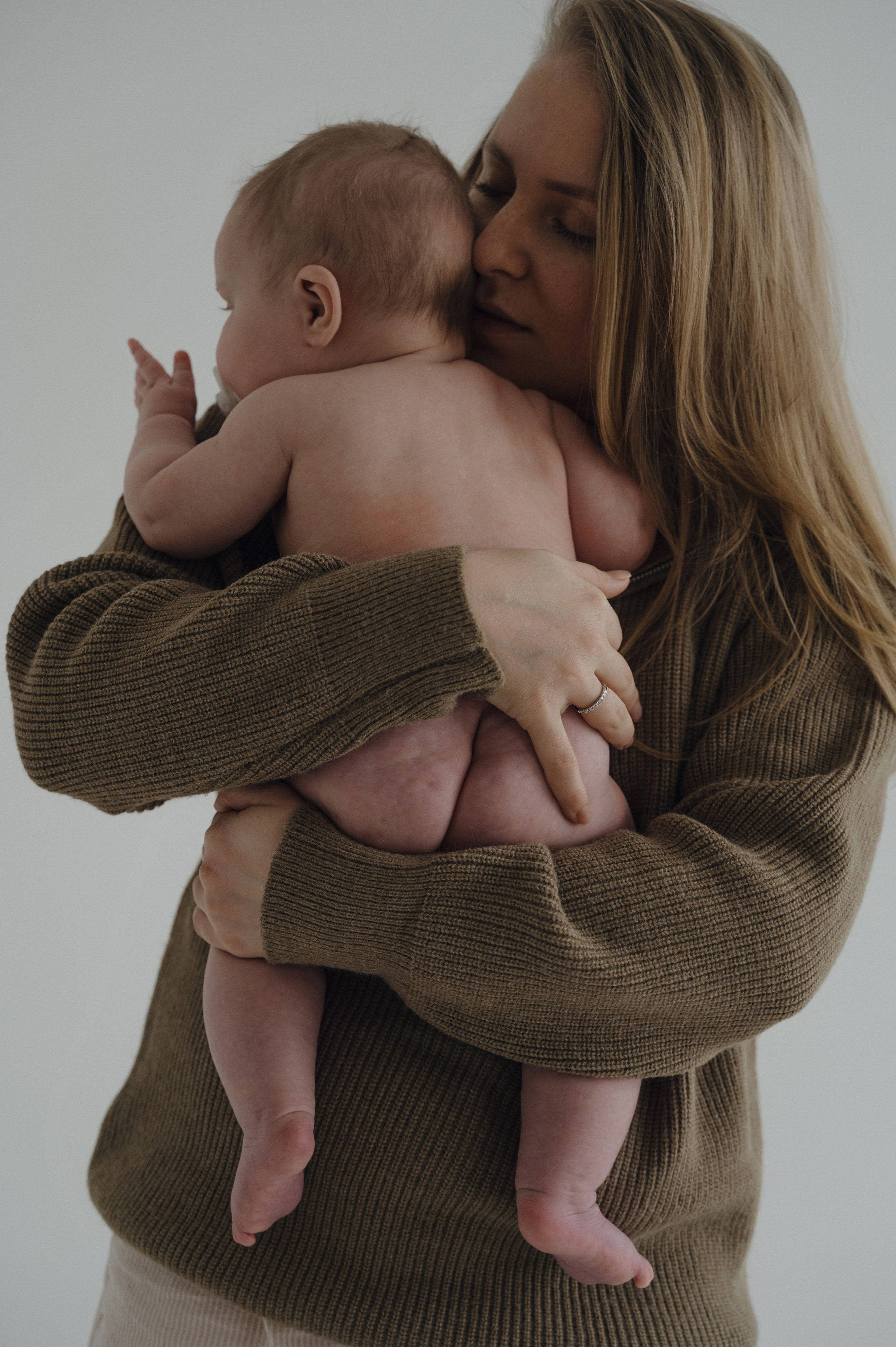 Катя и Василиса. Свадебный фотограф Москва и Санкт-Петербург. Анастасия Чудина