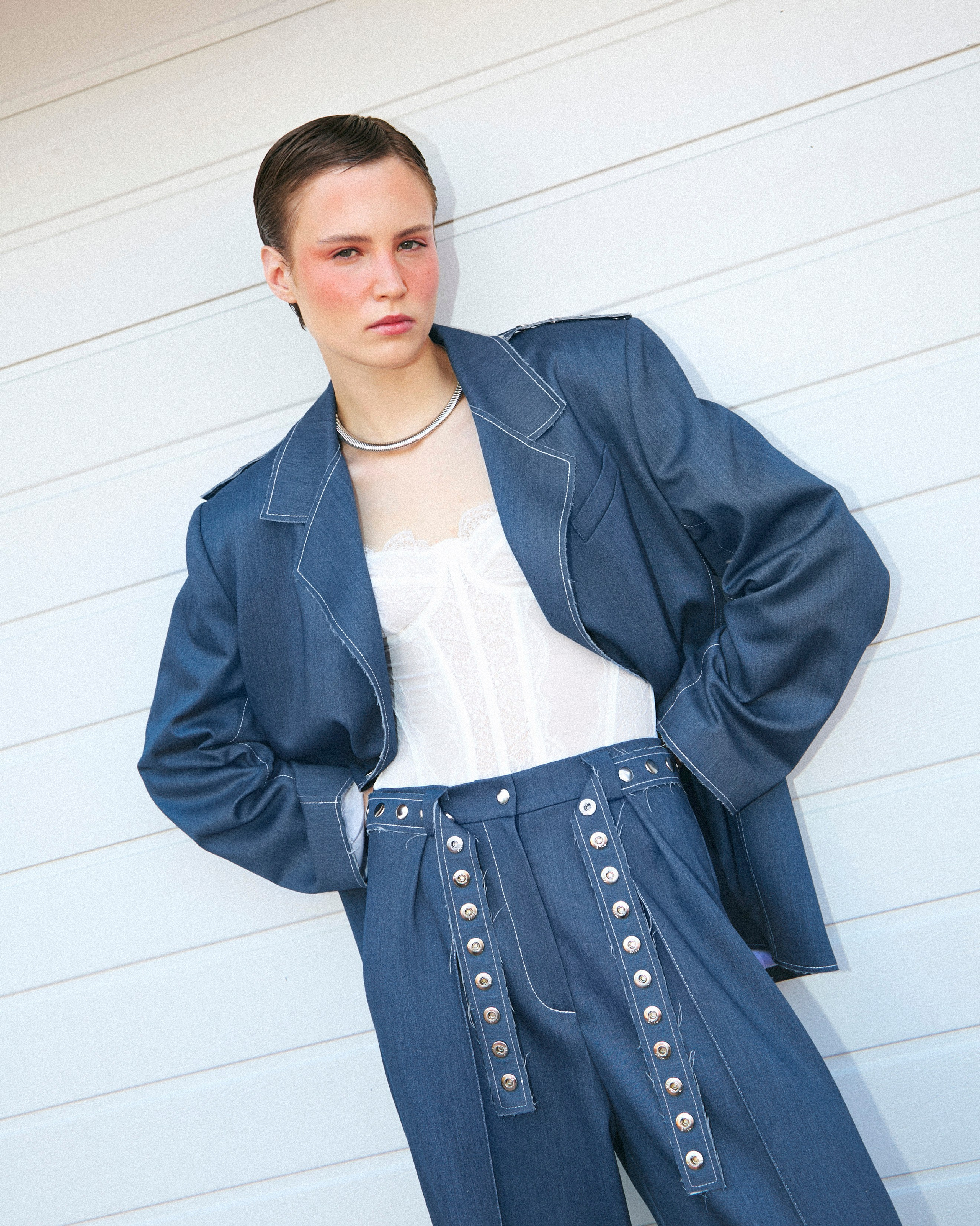 Deviant. Arina Kharakhashian