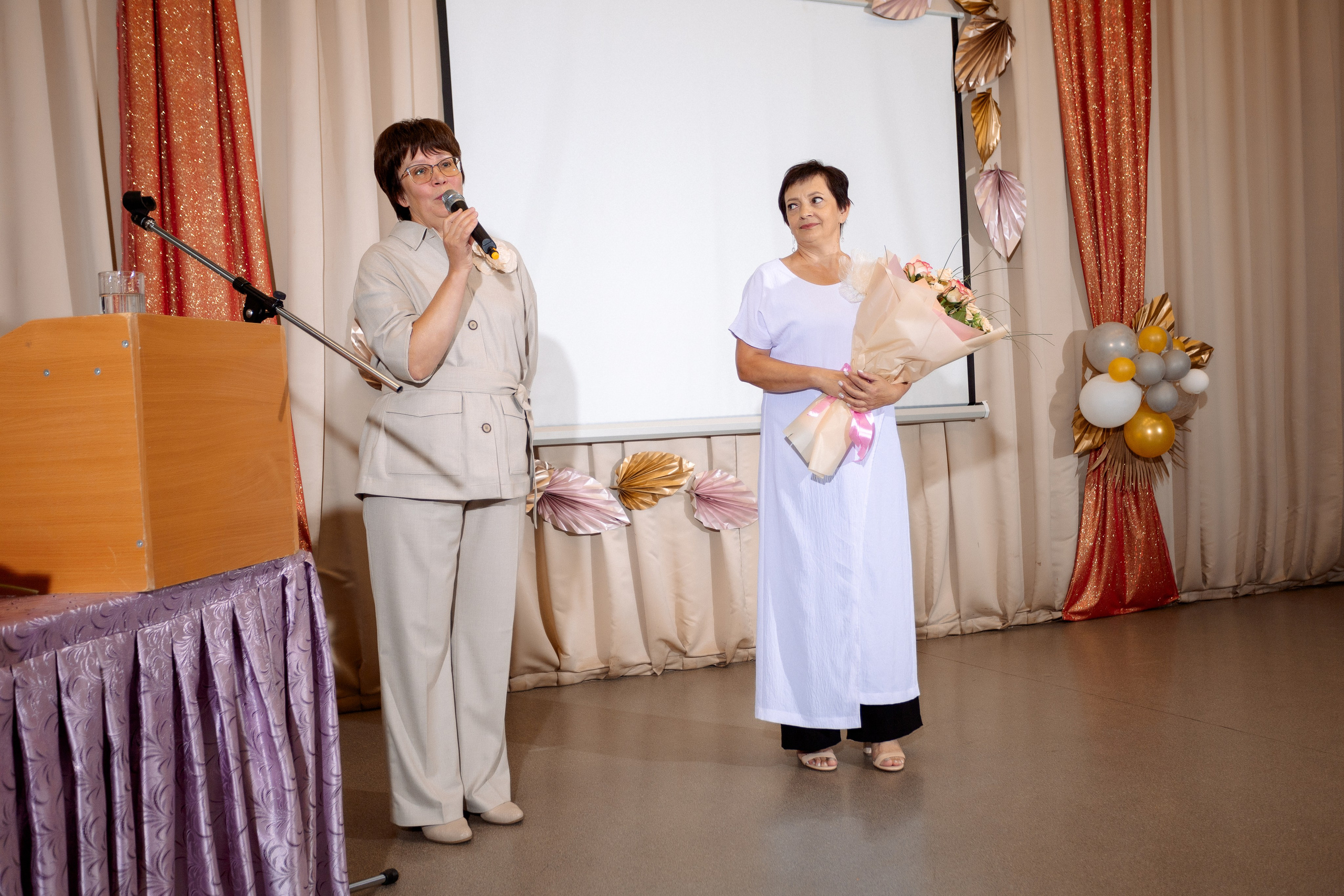 ВРУЧЕНИЕ АТТЕСТАТОВ: Пример. Все фото. Профессиональный фотограф в Ижевске Леша Петров