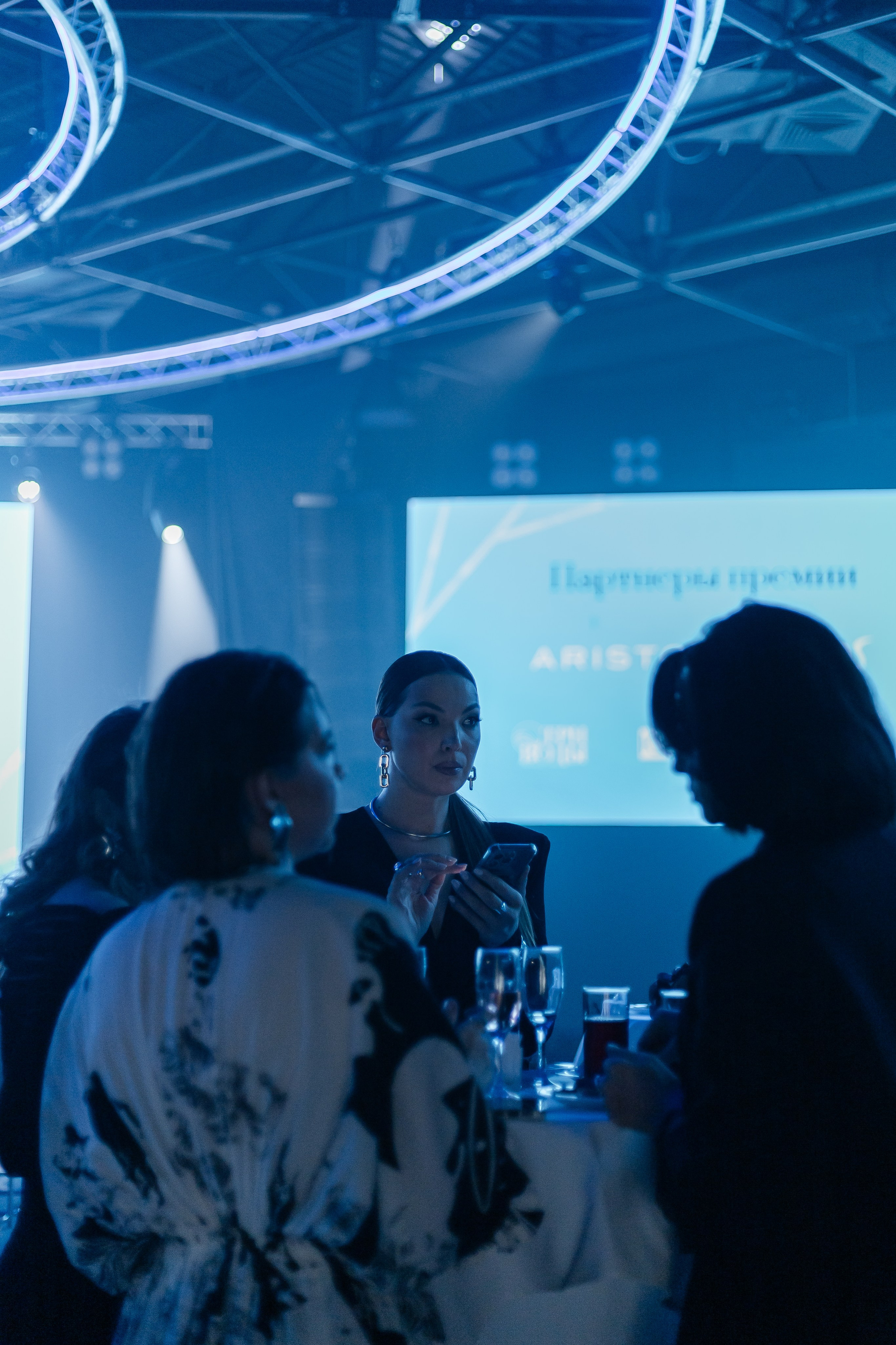 Церемония Shopping года 2024 в Ростове. Репортажный фотограф в городе Ростов-на-Дону Даниил Молодовский