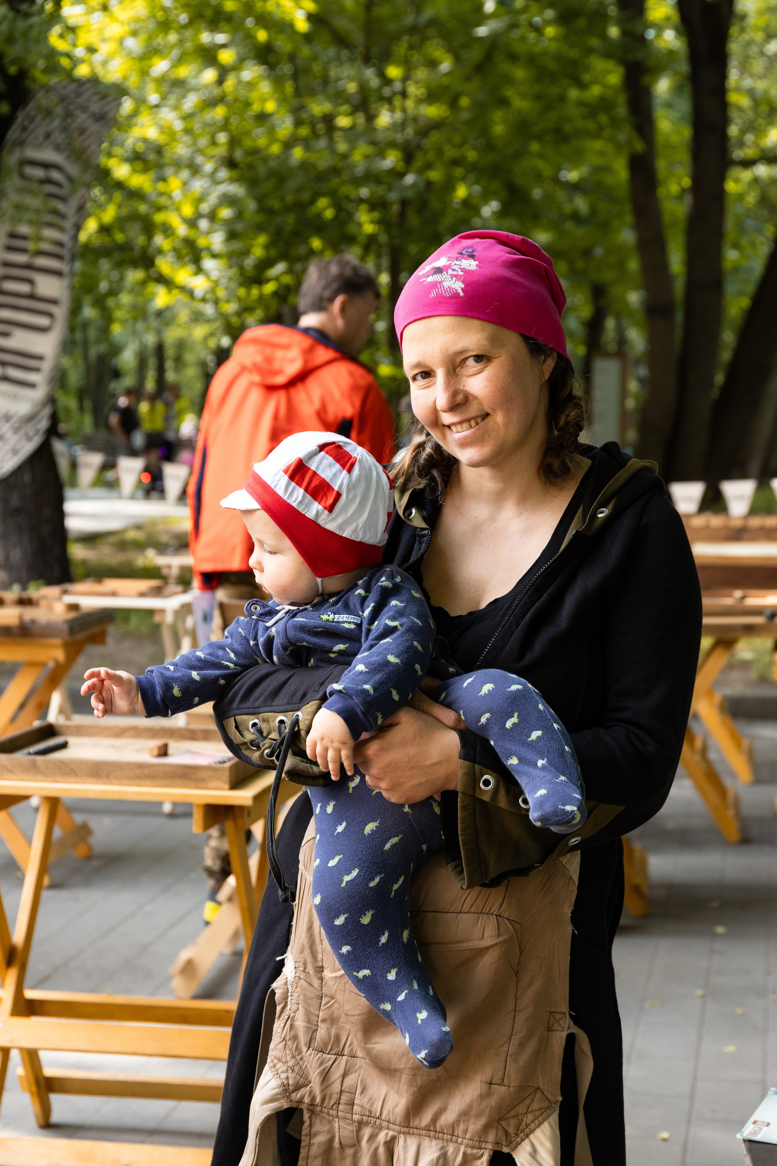 1 июня. День защиты детей и Фестиваль МногоЮность. Выпускные фотоальбомы в Москве и Московской области