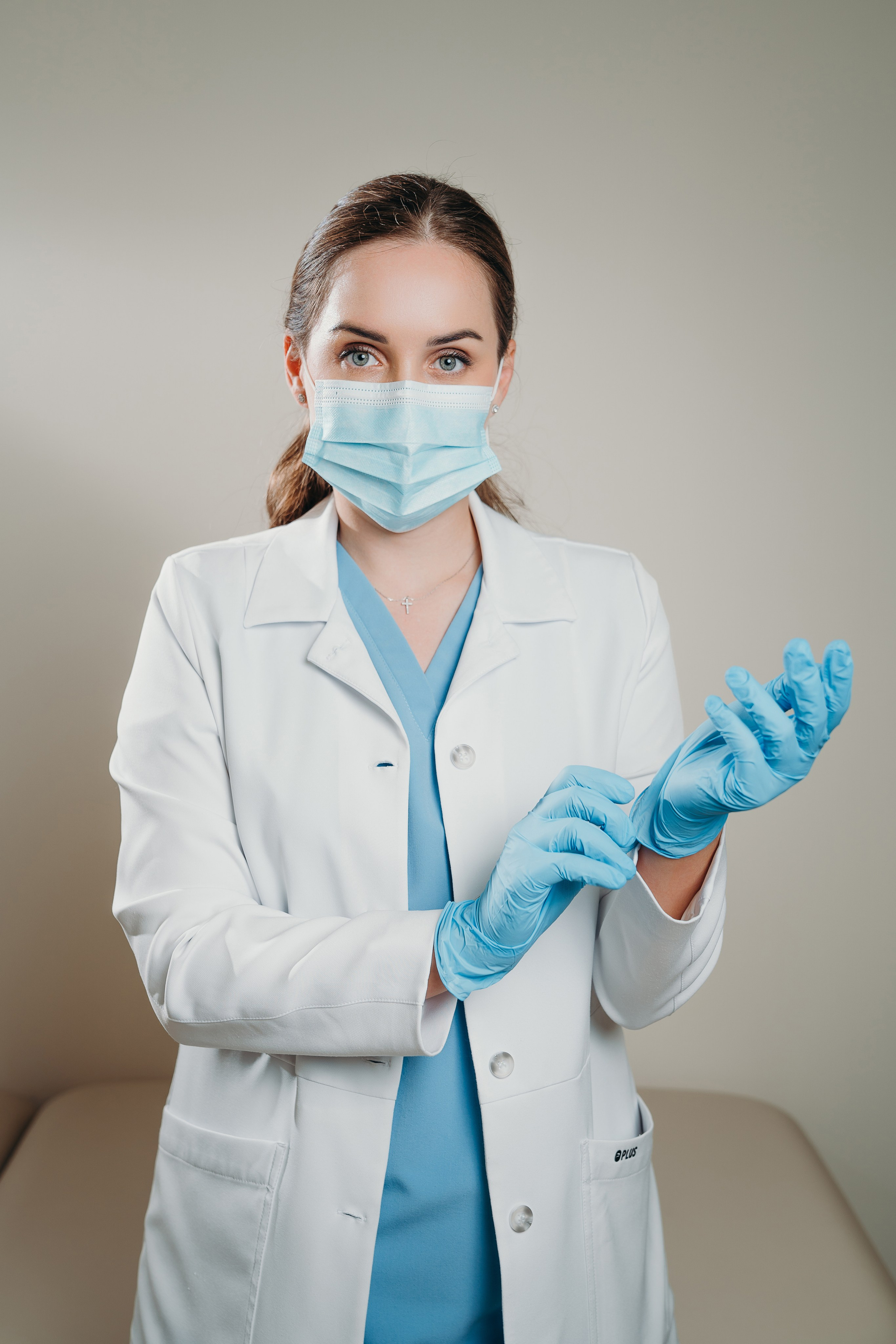 Врач гинеколог, репродуктолог. Контентный и свадебный фотограф в Краснодаре и Сочи Елена Плотникова