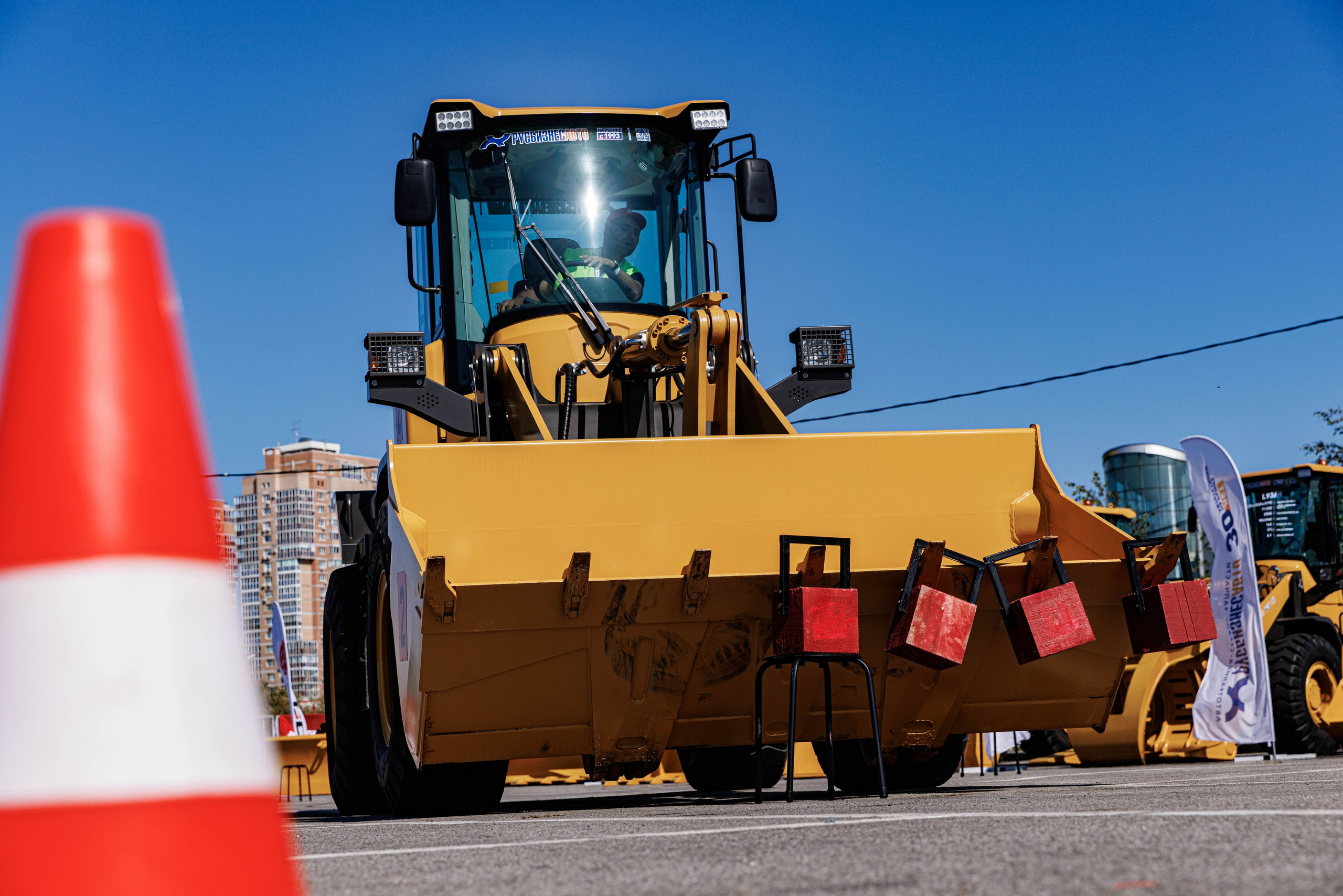 LGCE. Фотограф во Владивостоке Максим Цой