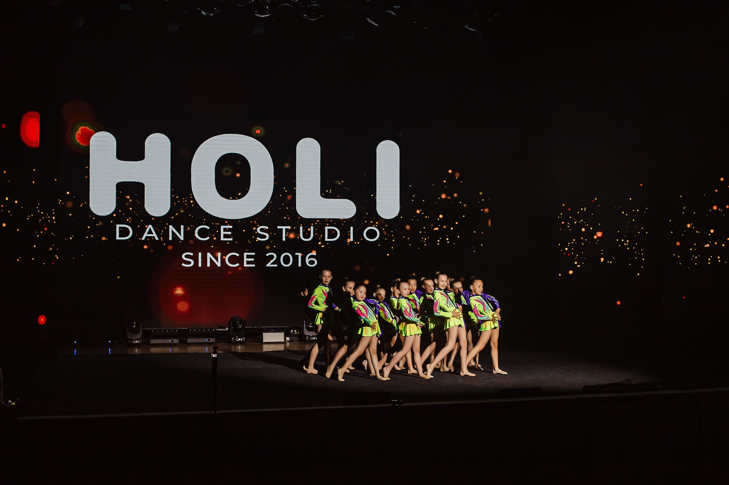 10 лет Holi Fance Studio | Part 1. Кипятком Павлодар